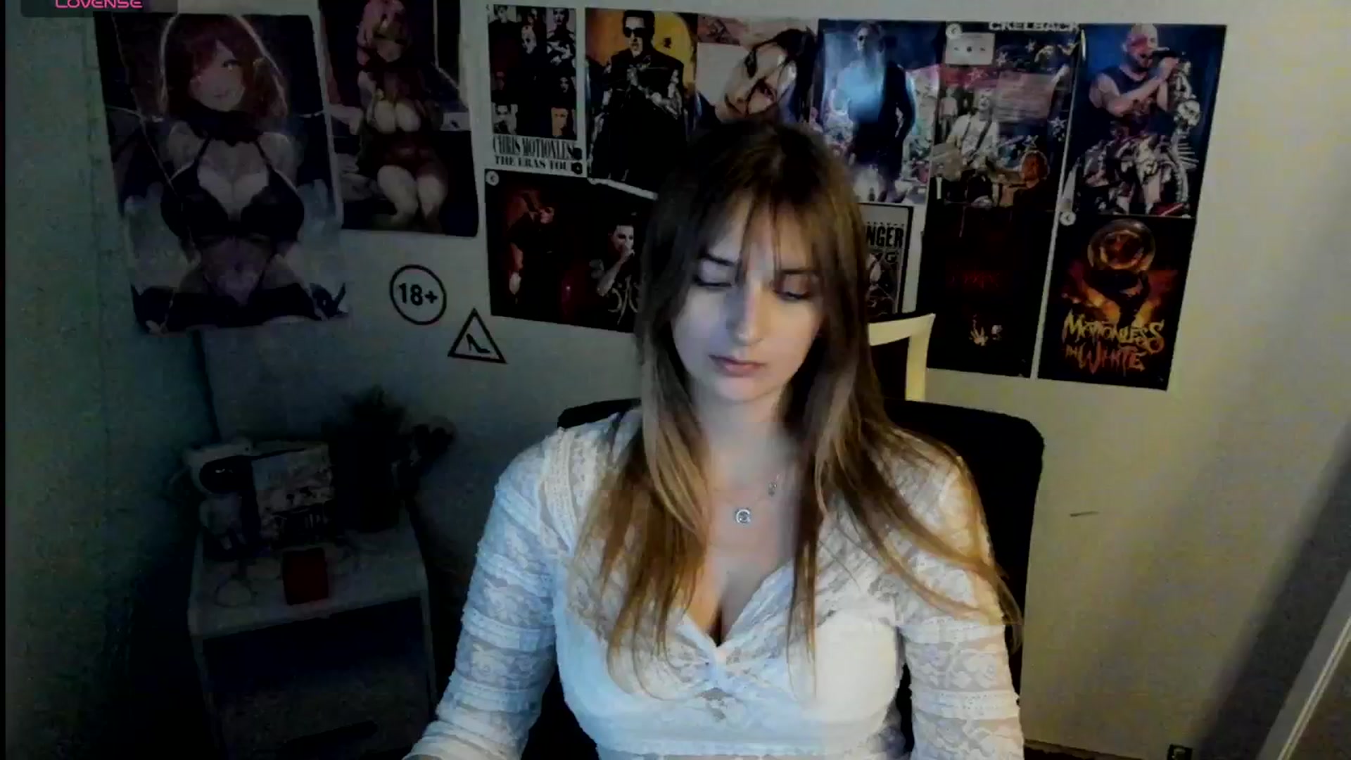 Gallery image thumbnail from Lisa_Star_'s myfreecams stream on, 11/11/2025, 16:03 image 6 of 20