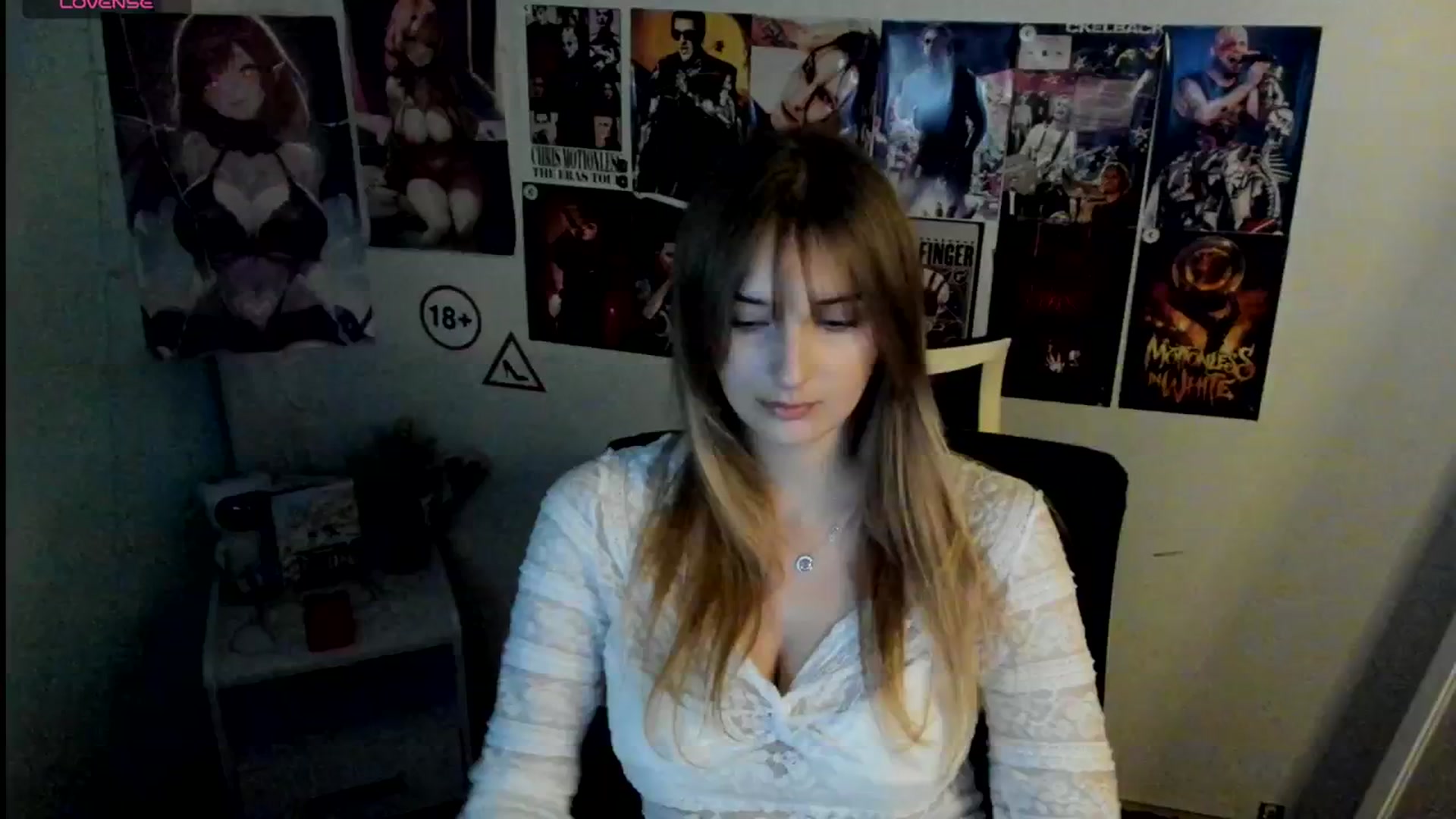 Gallery image thumbnail from Lisa_Star_'s myfreecams stream on, 11/11/2025, 16:03 image 3 of 20