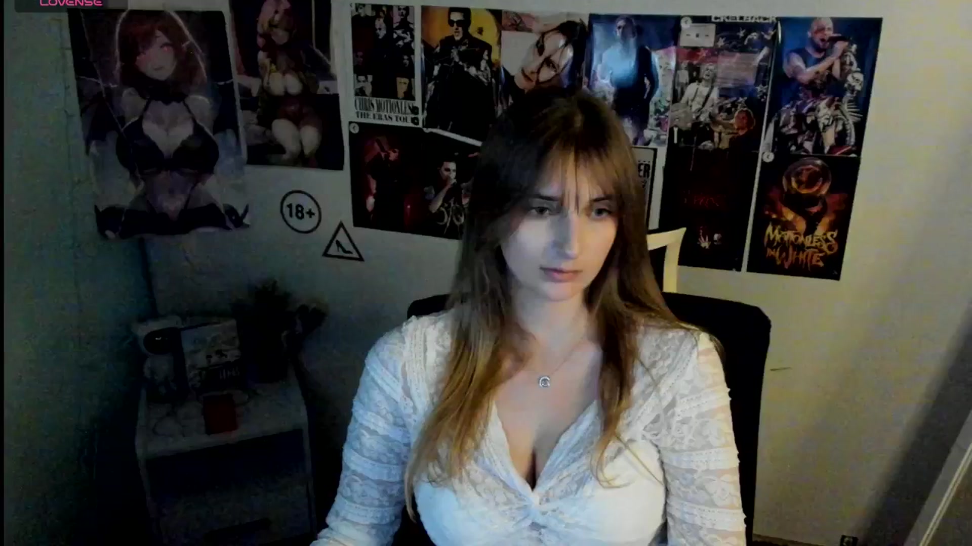 Gallery image thumbnail from Lisa_Star_'s myfreecams stream on, 11/11/2025, 18:04 image 15 of 20