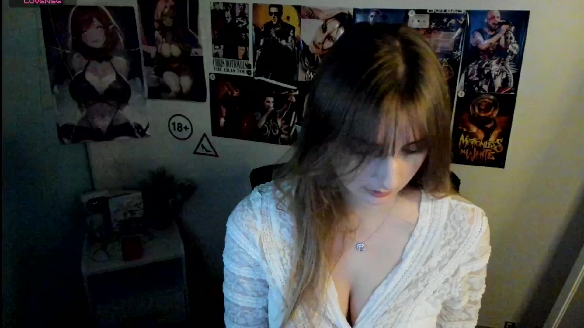 Gallery image thumbnail from Lisa_Star_'s myfreecams stream on, 11/11/2025, 18:04 image 18 of 20