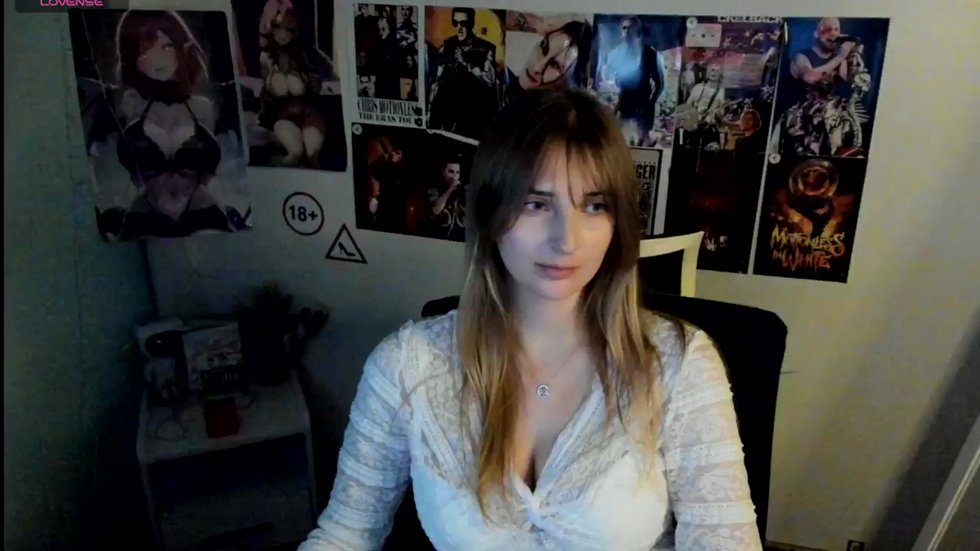 Gallery image thumbnail from Lisa_Star_'s myfreecams stream on, 11/11/2025, 18:04 image 8 of 20