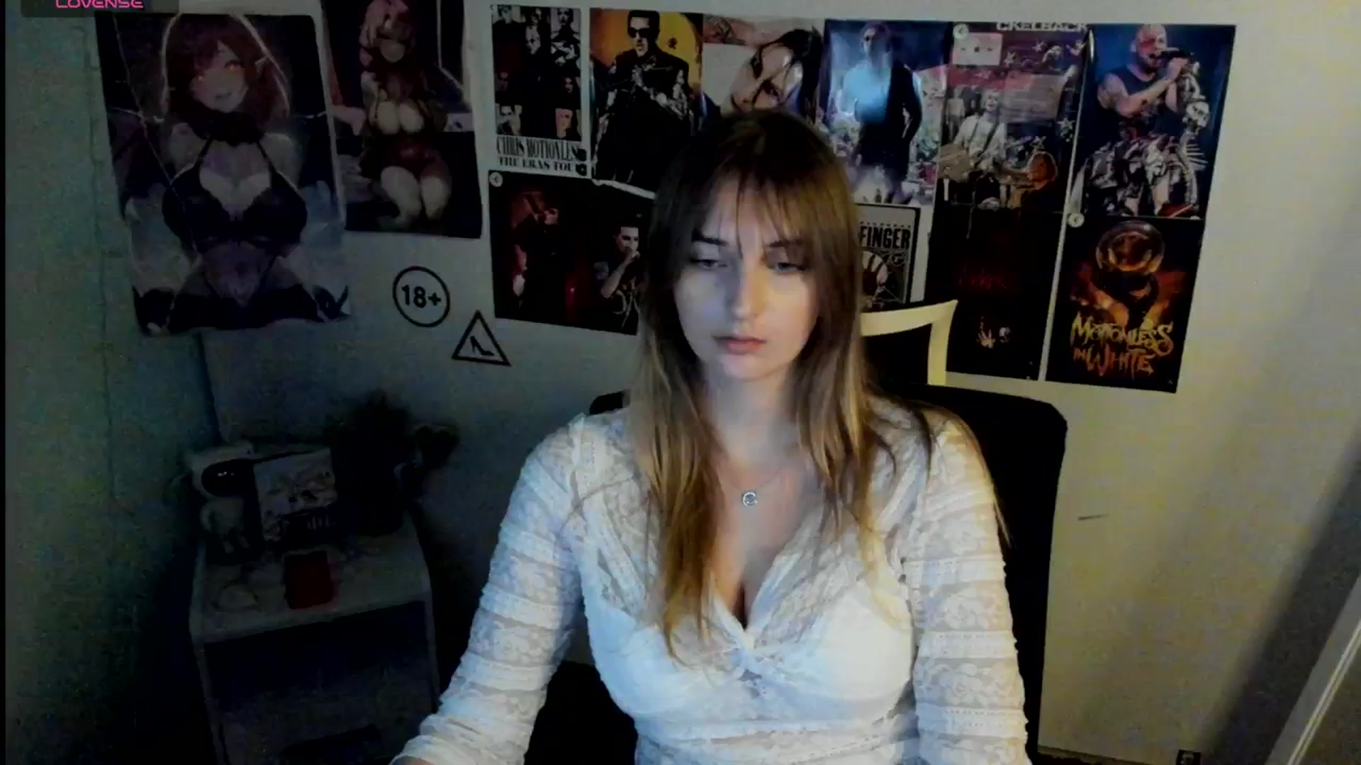 Gallery image thumbnail from Lisa_Star_'s myfreecams stream on, 11/11/2025, 18:04 image 6 of 20