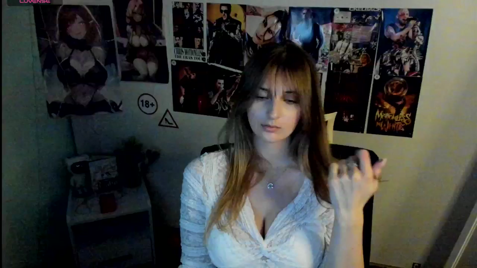 Gallery image thumbnail from Lisa_Star_'s myfreecams stream on, 11/11/2025, 18:04 image 16 of 20