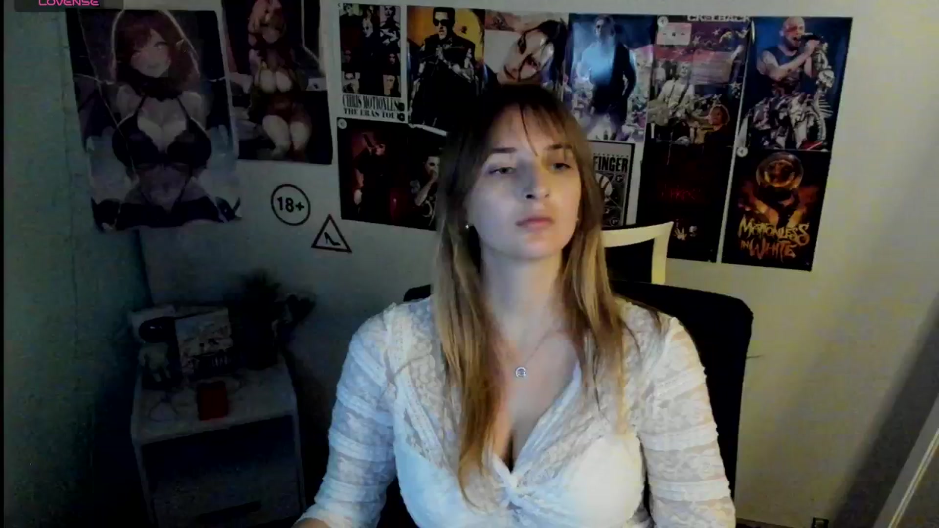 Gallery image thumbnail from Lisa_Star_'s myfreecams stream on, 11/11/2025, 18:04 image 9 of 20