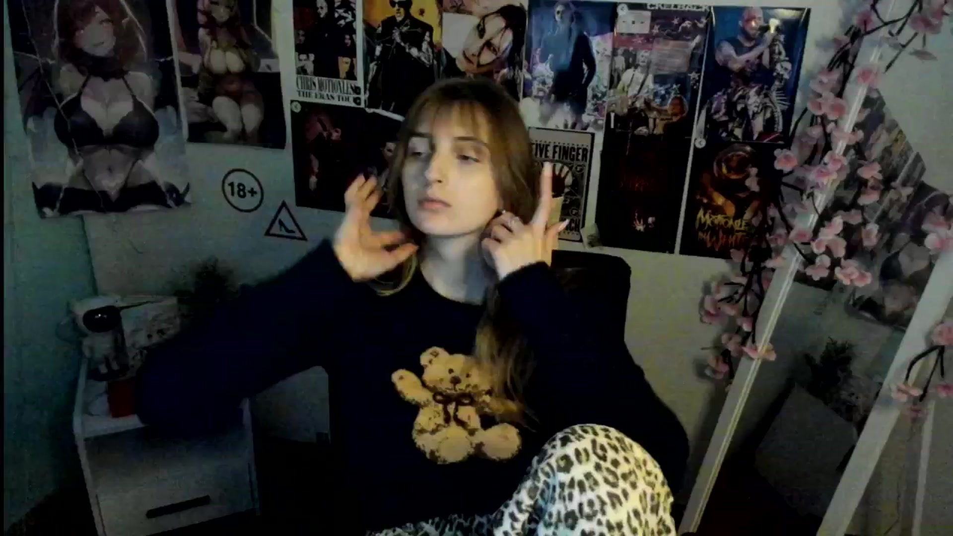 Gallery image thumbnail from Lisa_Star_'s myfreecams stream on, 11/12/2025, 15:57 image 9 of 20