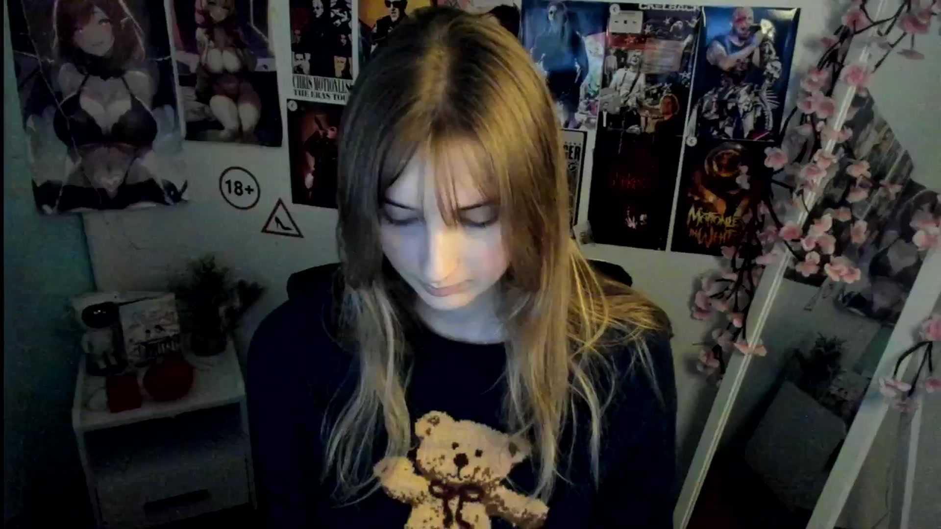 Gallery image thumbnail from Lisa_Star_'s myfreecams stream on, 11/12/2025, 16:45 image 11 of 20