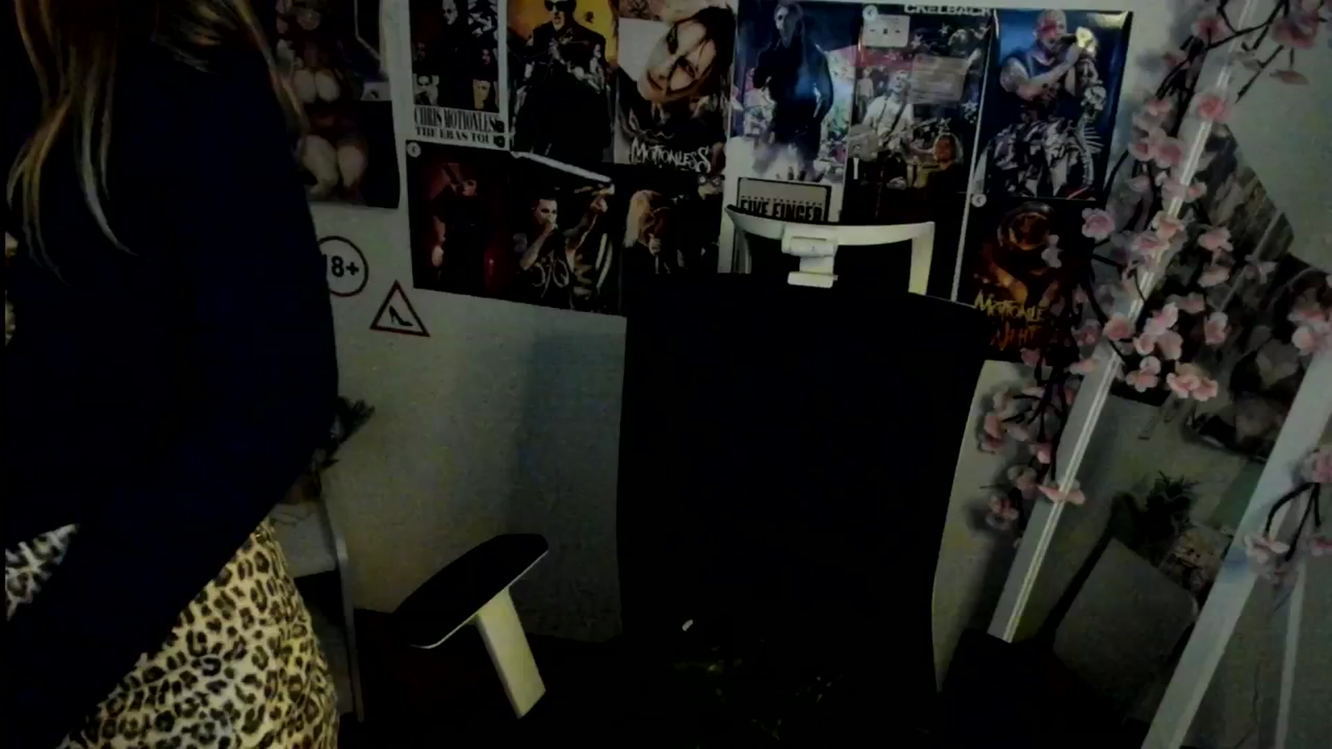 Gallery image thumbnail from Lisa_Star_'s myfreecams stream on, 11/12/2025, 16:45 image 19 of 20