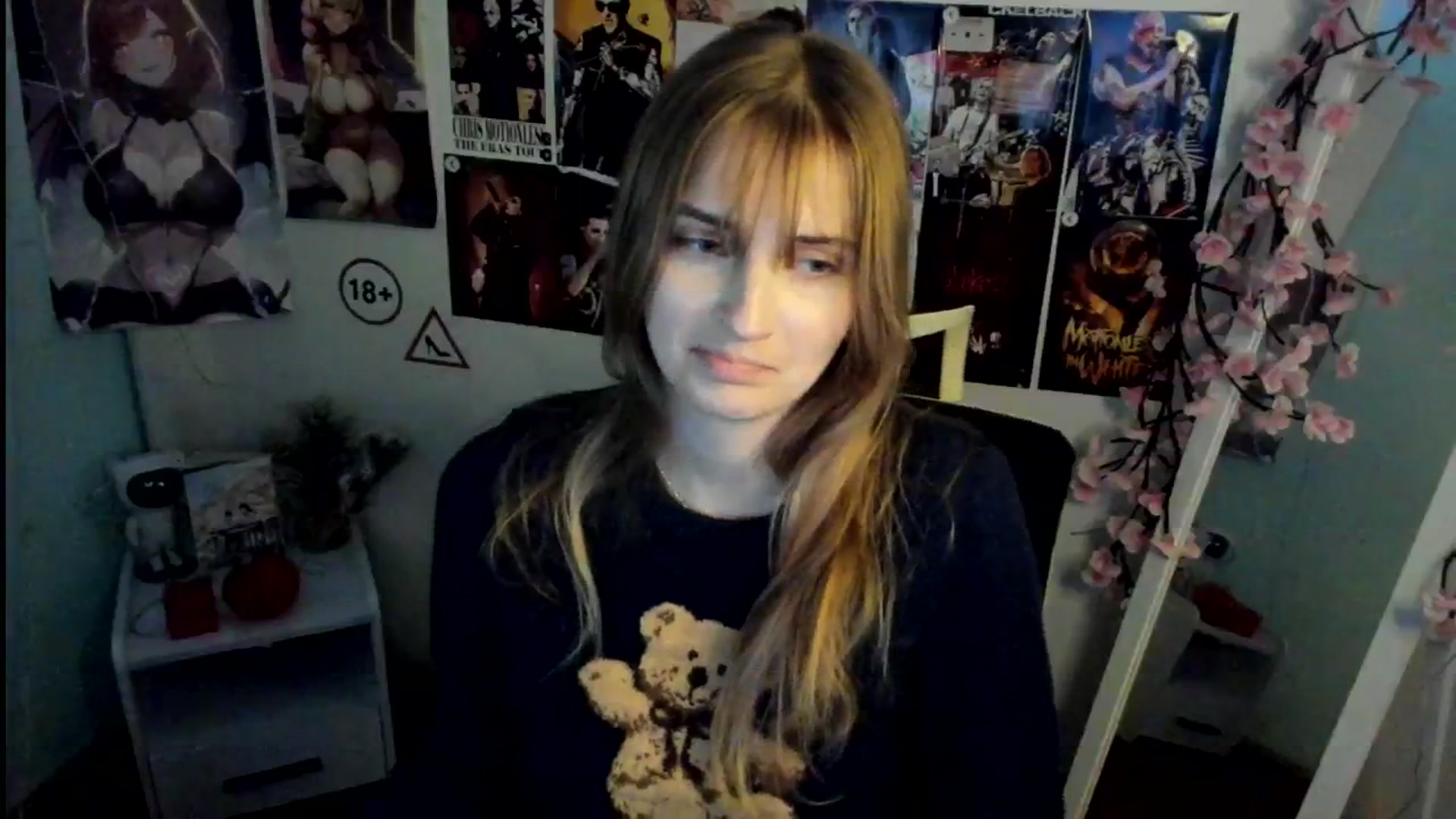 Gallery image thumbnail from Lisa_Star_'s myfreecams stream on, 11/12/2025, 17:36 image 7 of 20