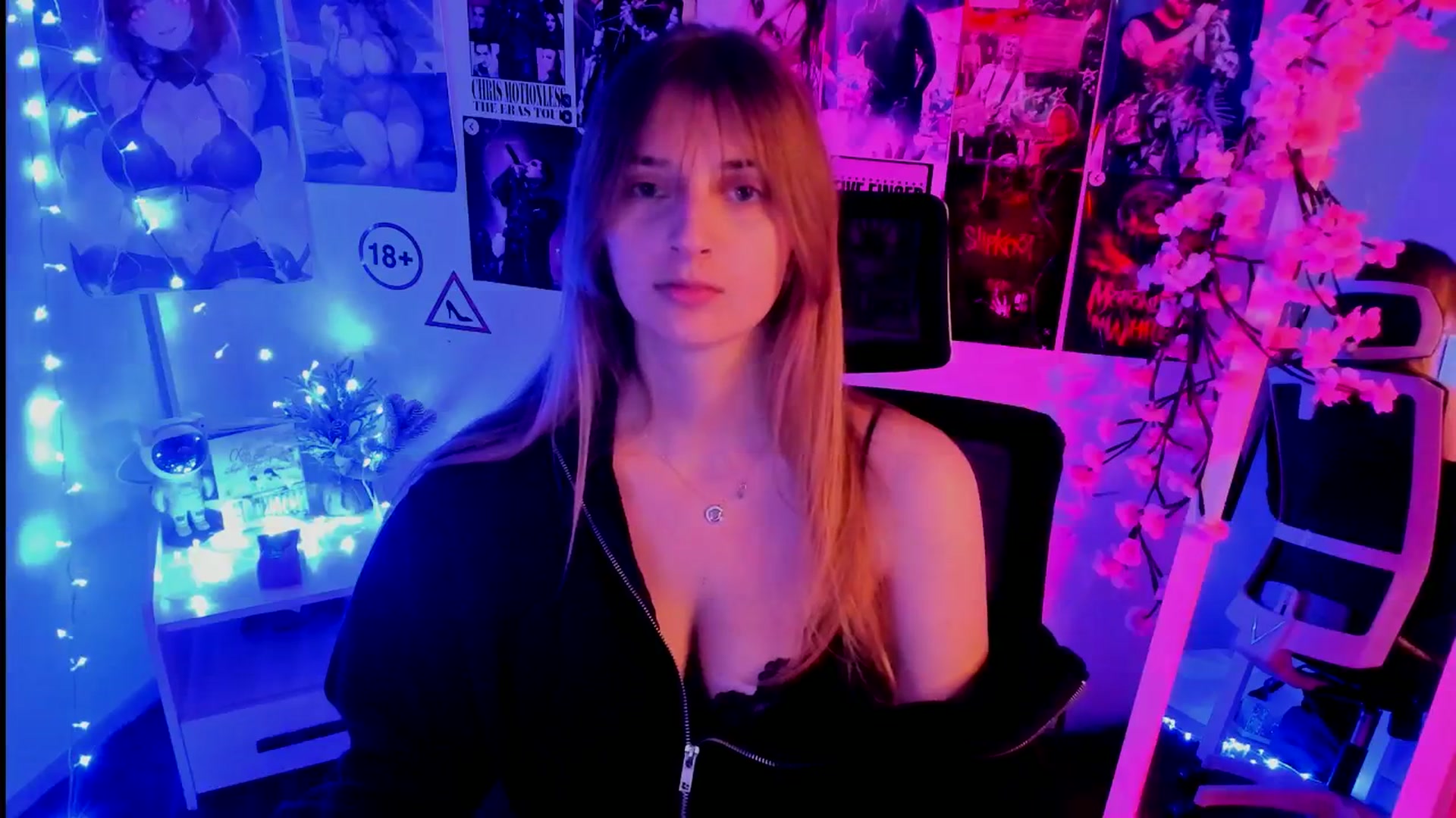 Gallery image thumbnail from Lisa_Star_'s myfreecams stream on, 11/13/2025, 13:52 image 7 of 20