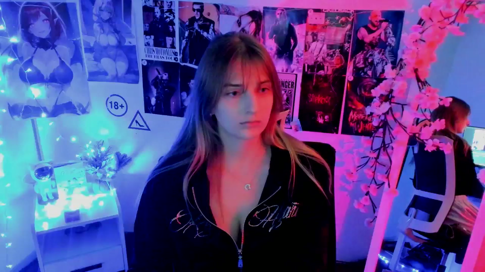 Gallery image thumbnail from Lisa_Star_'s myfreecams stream on, 11/14/2025, 16:18 image 3 of 20