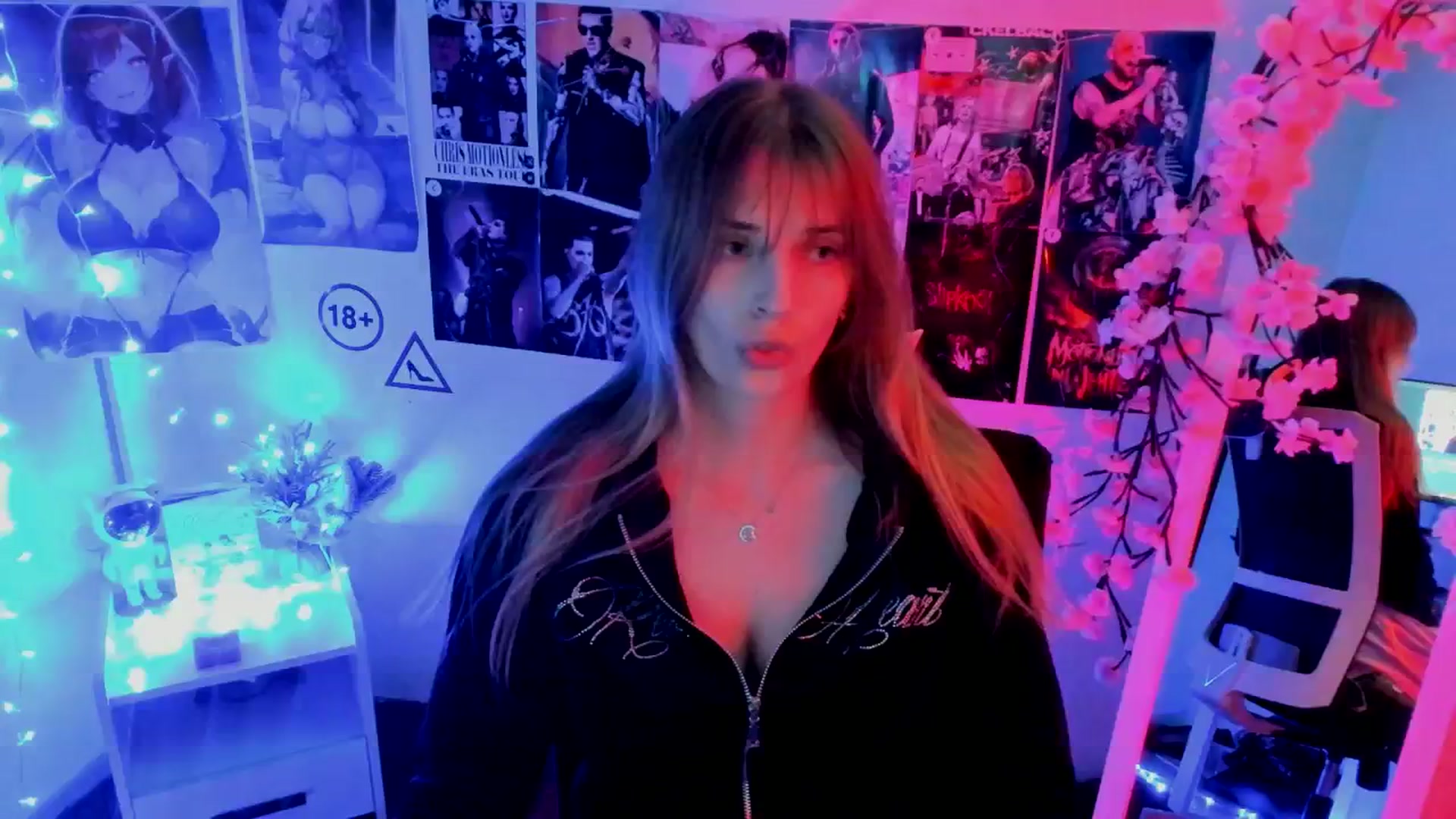 Gallery image thumbnail from Lisa_Star_'s myfreecams stream on, 11/14/2025, 16:18 image 1 of 20