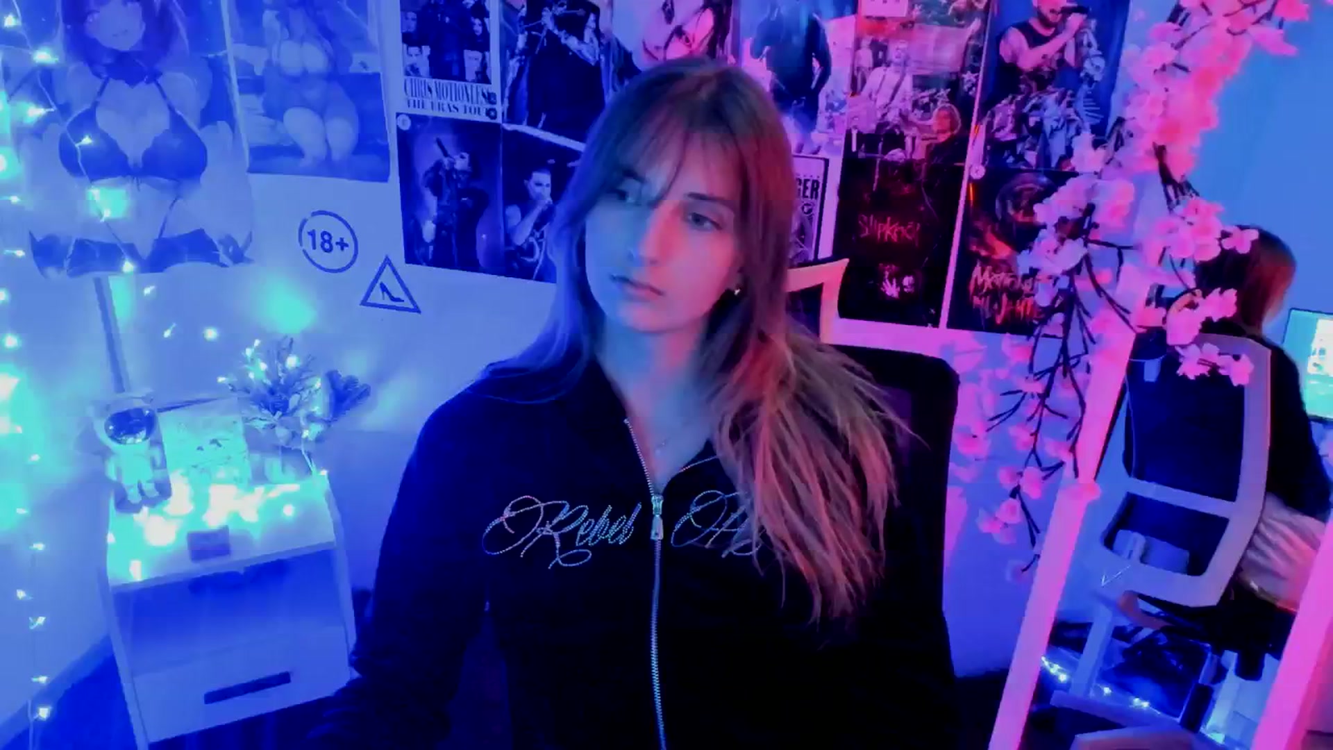 Gallery image thumbnail from Lisa_Star_'s myfreecams stream on, 11/14/2025, 17:09 image 14 of 20