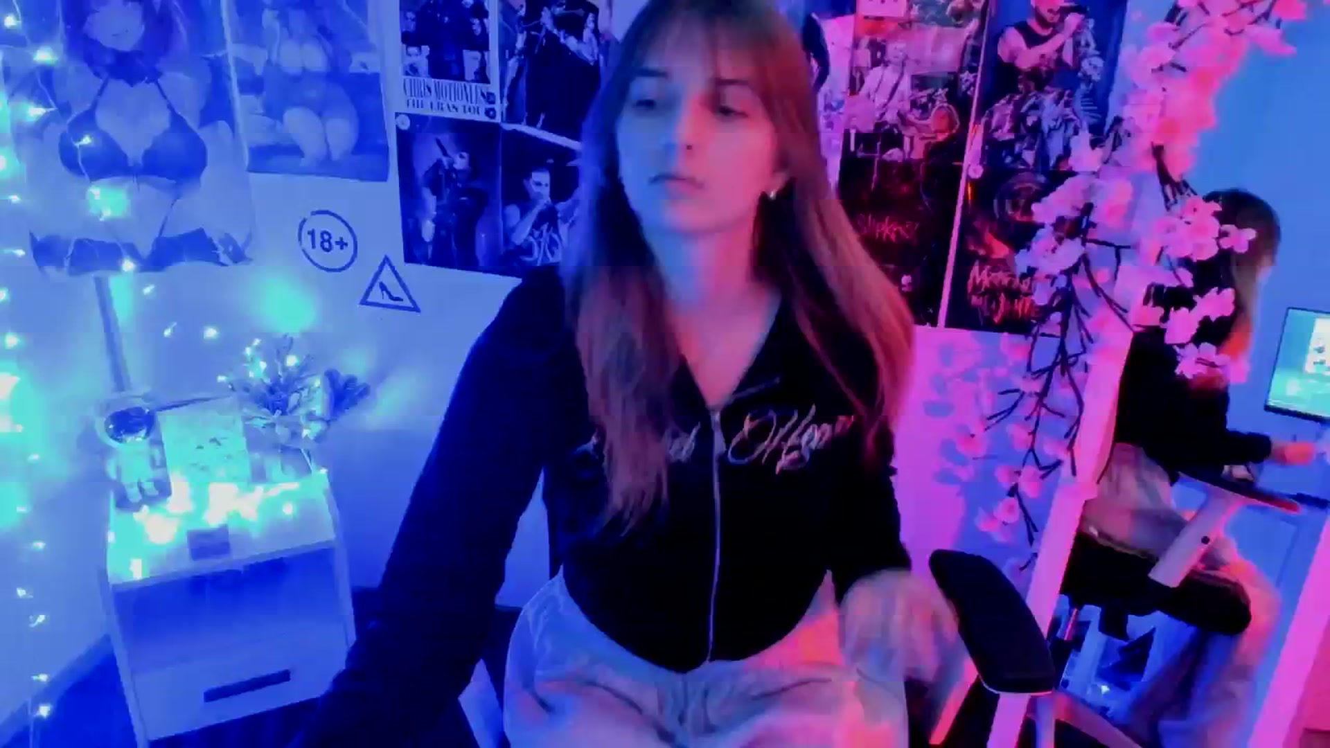 Gallery image thumbnail from Lisa_Star_'s myfreecams stream on, 11/14/2025, 17:09 image 11 of 20
