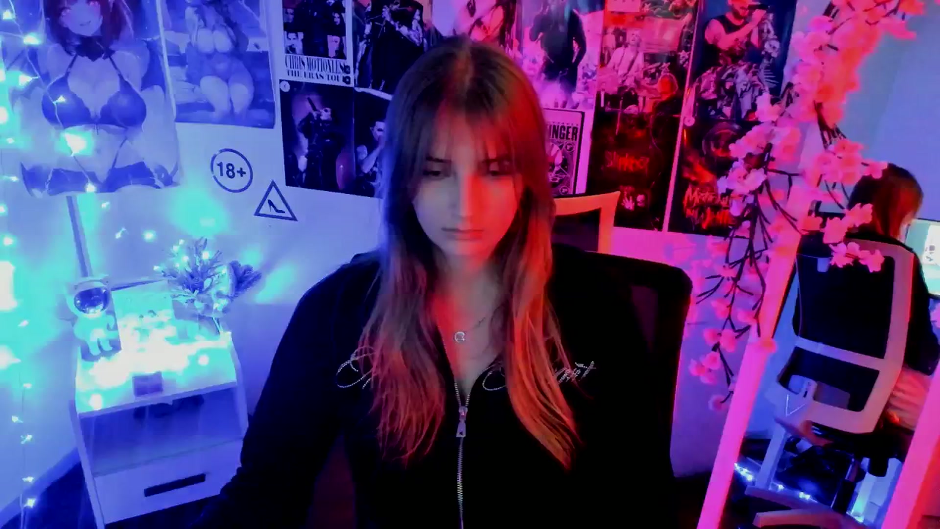 Gallery image thumbnail from Lisa_Star_'s myfreecams stream on, 11/14/2025, 17:35 image 5 of 20