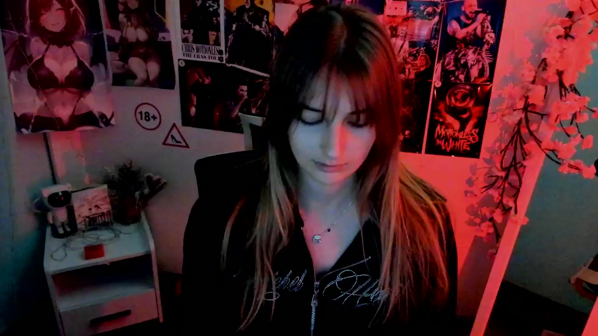 Gallery image thumbnail from Lisa_Star_'s myfreecams stream on, 11/14/2025, 19:39 image 11 of 20