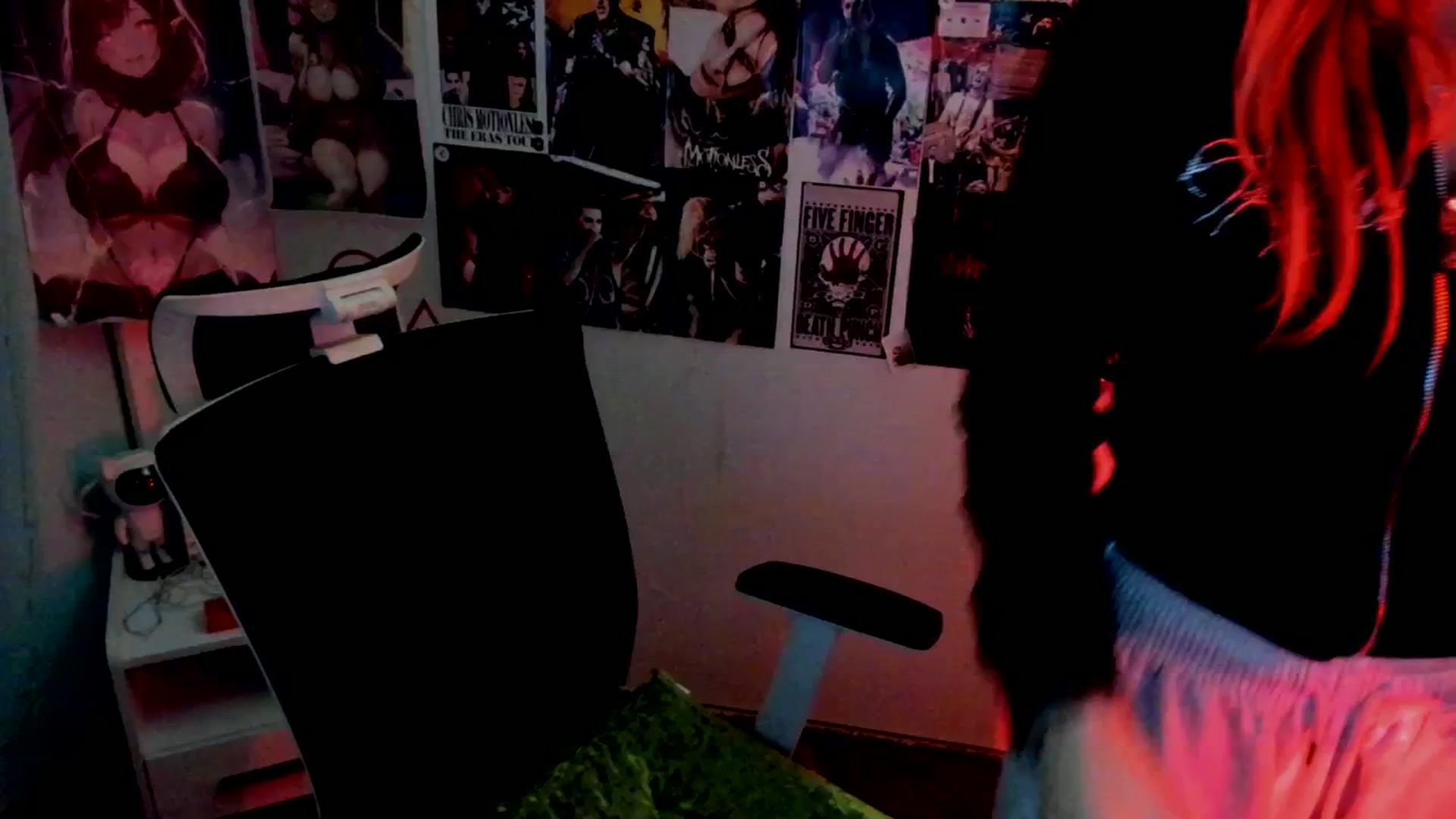Gallery image thumbnail from Lisa_Star_'s myfreecams stream on, 11/14/2025, 19:39 image 16 of 20