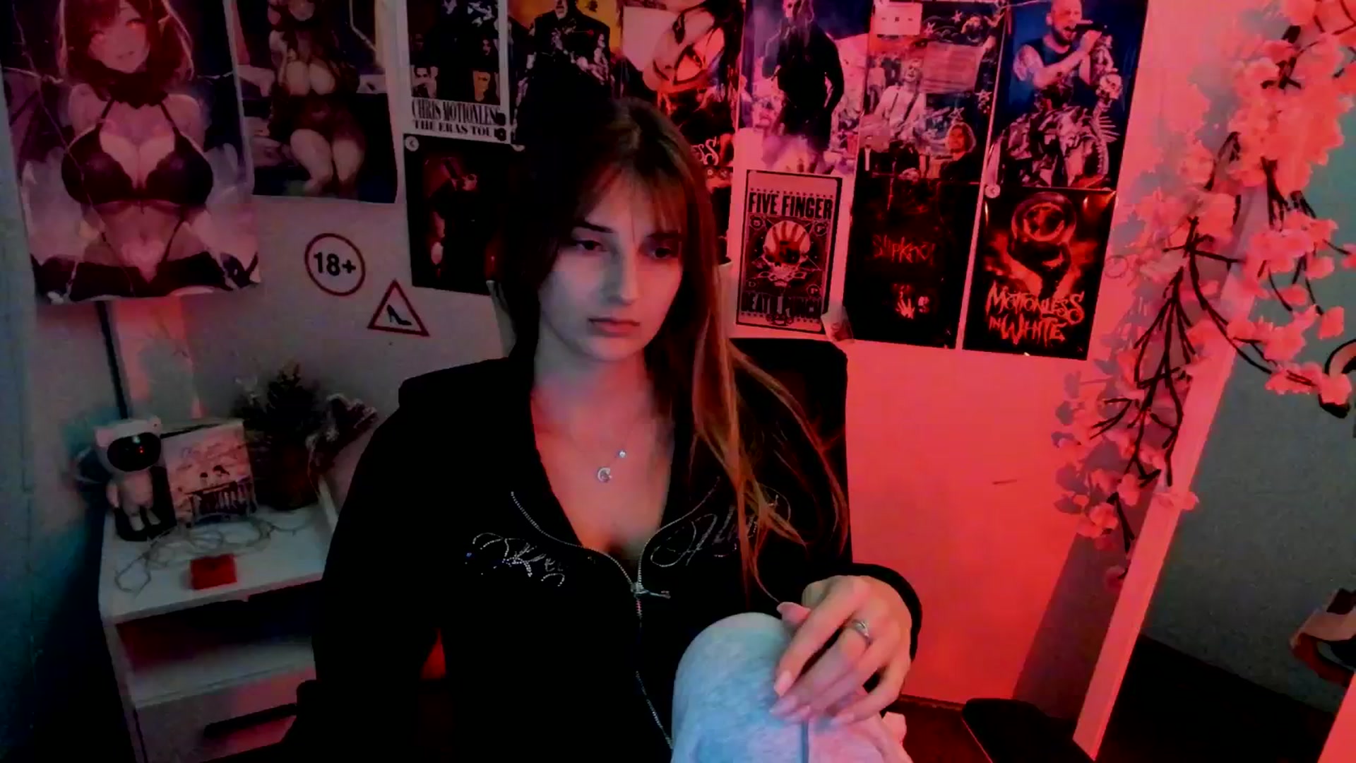 Gallery image thumbnail from Lisa_Star_'s myfreecams stream on, 11/14/2025, 20:14 image 12 of 20