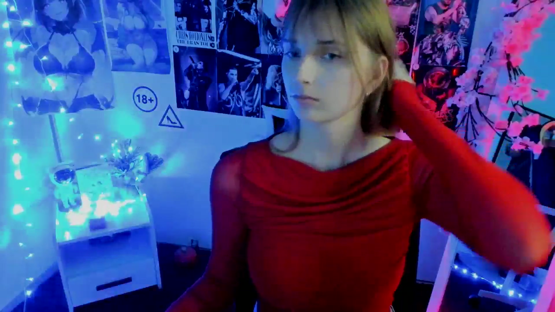 Gallery image thumbnail from Lisa_Star_'s myfreecams stream on, 11/18/2025, 09:17 image 13 of 20