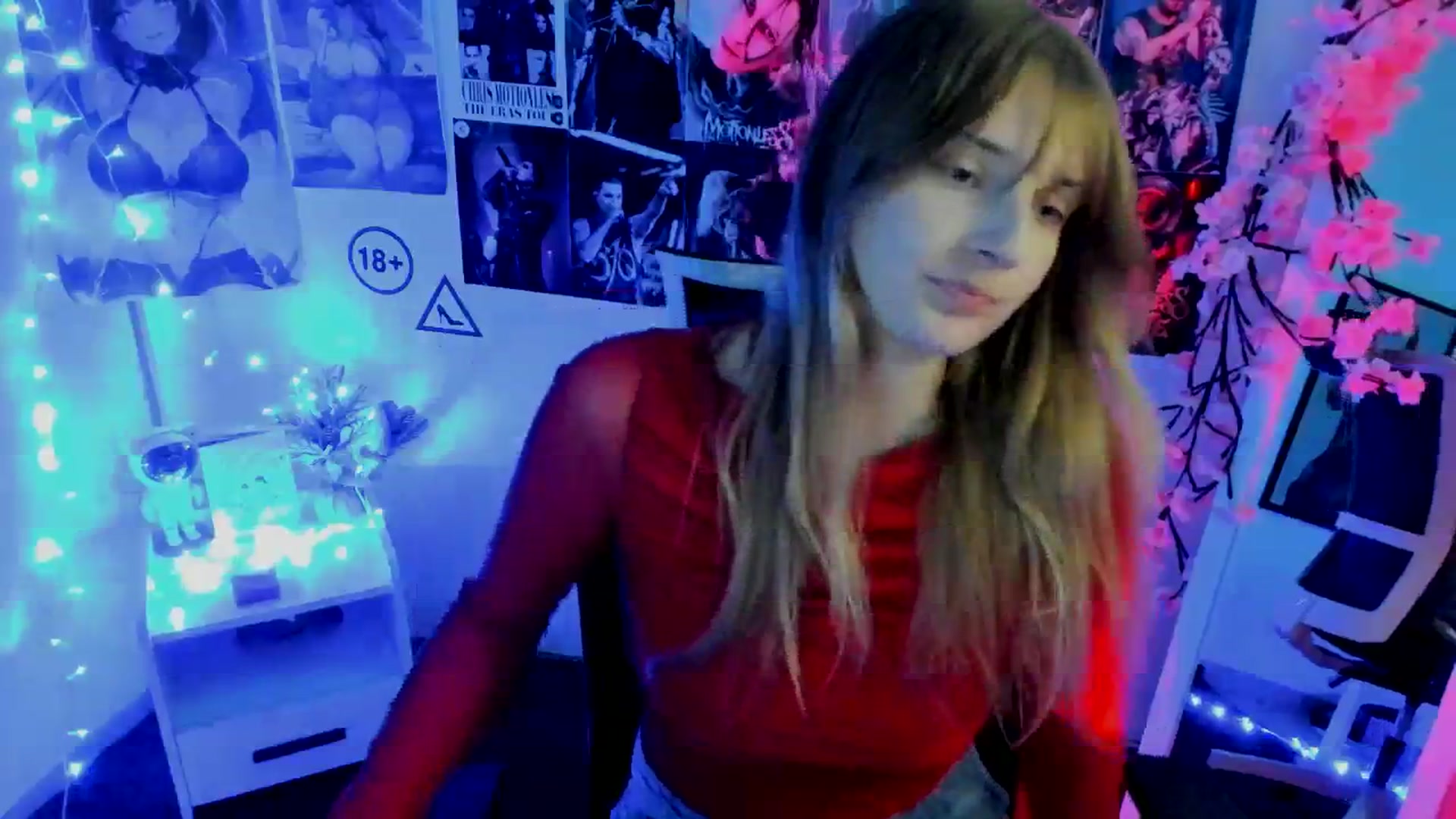 Gallery image thumbnail from Lisa_Star_'s myfreecams stream on, 11/18/2025, 09:17 image 15 of 20
