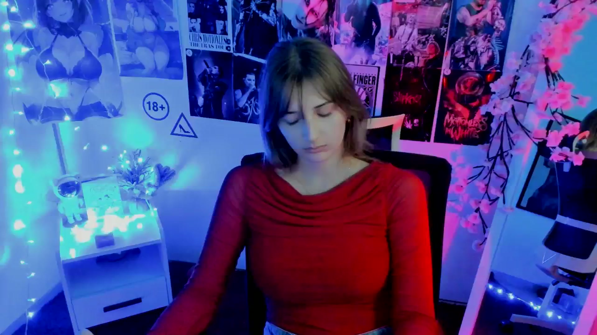 Gallery image thumbnail from Lisa_Star_'s myfreecams stream on, 11/18/2025, 11:51 image 14 of 20
