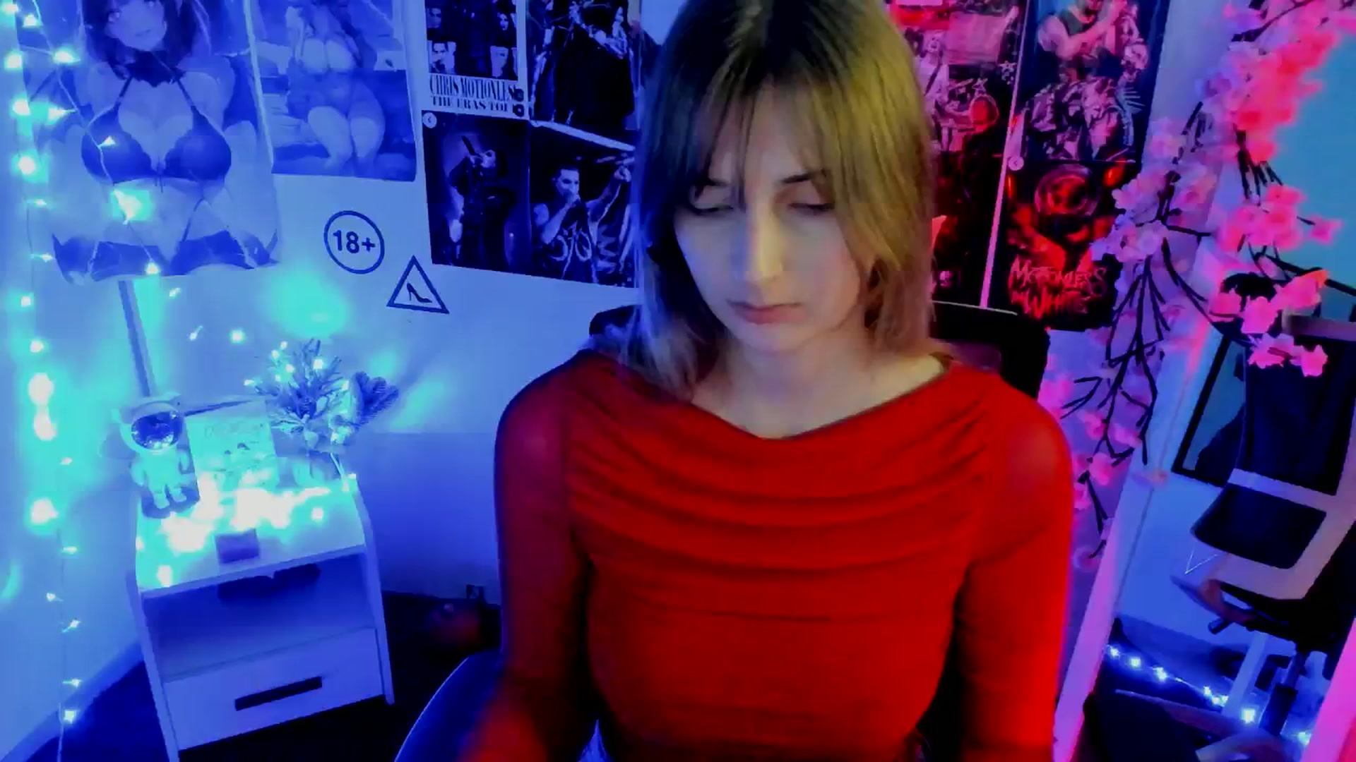 Gallery image thumbnail from Lisa_Star_'s myfreecams stream on, 11/18/2025, 11:51 image 16 of 20