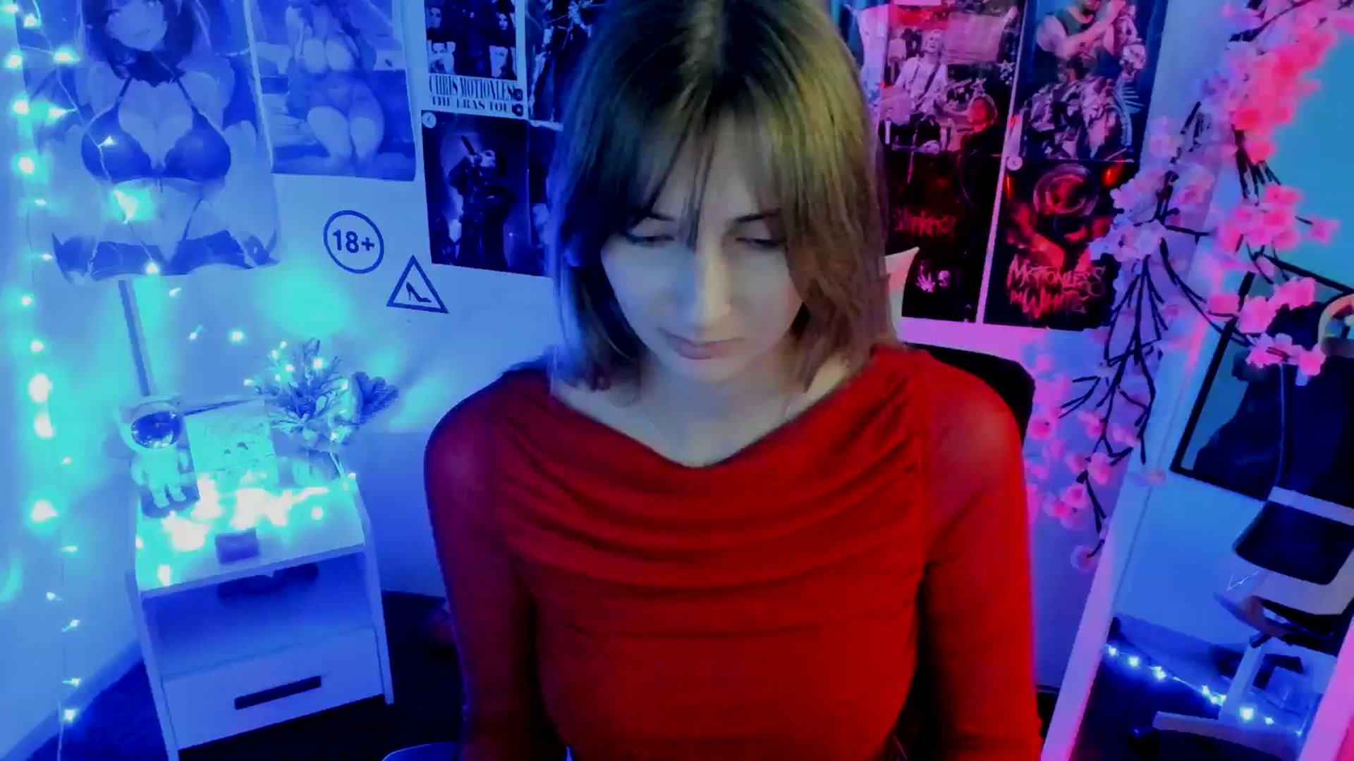 Gallery image thumbnail from Lisa_Star_'s myfreecams stream on, 11/18/2025, 11:51 image 15 of 20