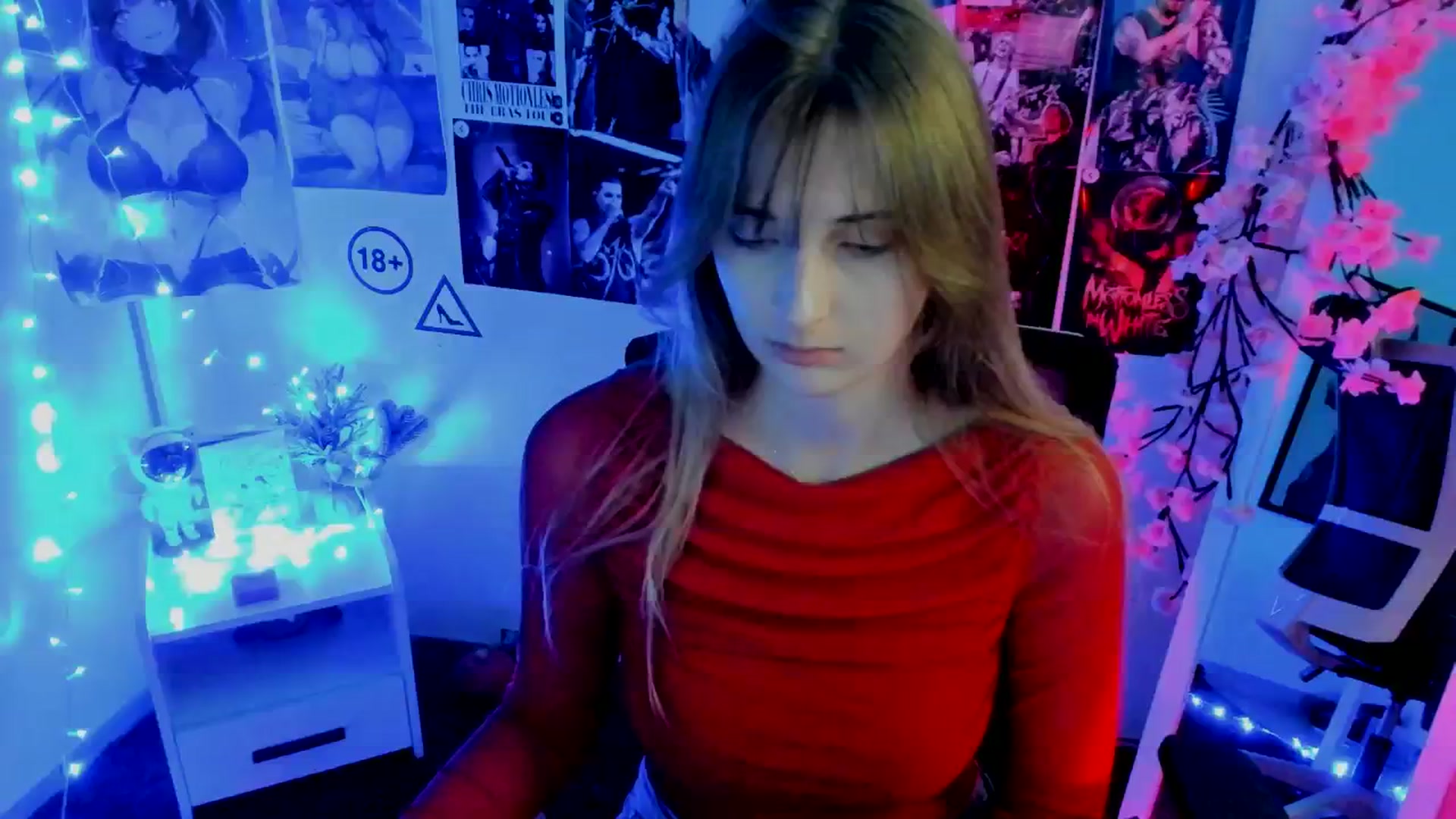 Gallery image thumbnail from Lisa_Star_'s myfreecams stream on, 11/18/2025, 11:51 image 18 of 20