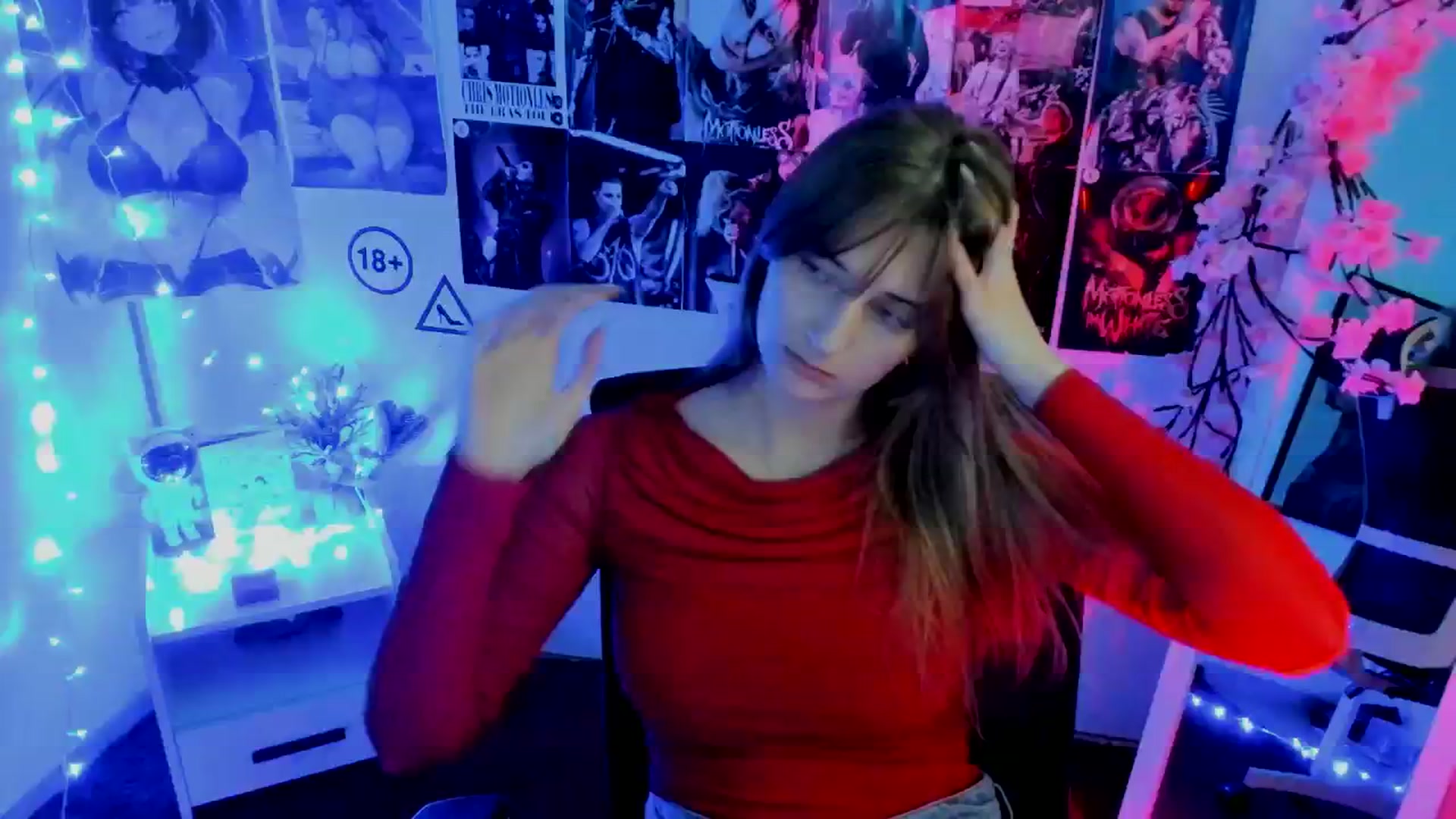 Gallery image thumbnail from Lisa_Star_'s myfreecams stream on, 11/18/2025, 11:51 image 13 of 20