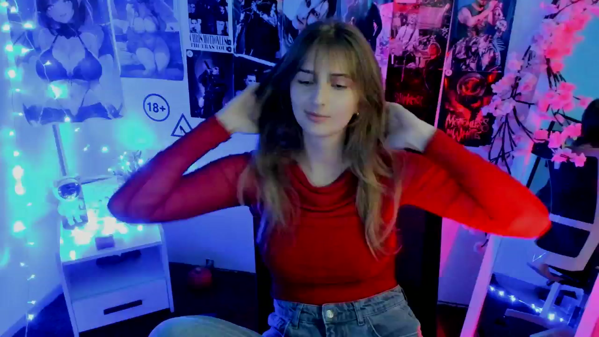 Gallery image thumbnail from Lisa_Star_'s myfreecams stream on, 11/18/2025, 12:25 image 20 of 20