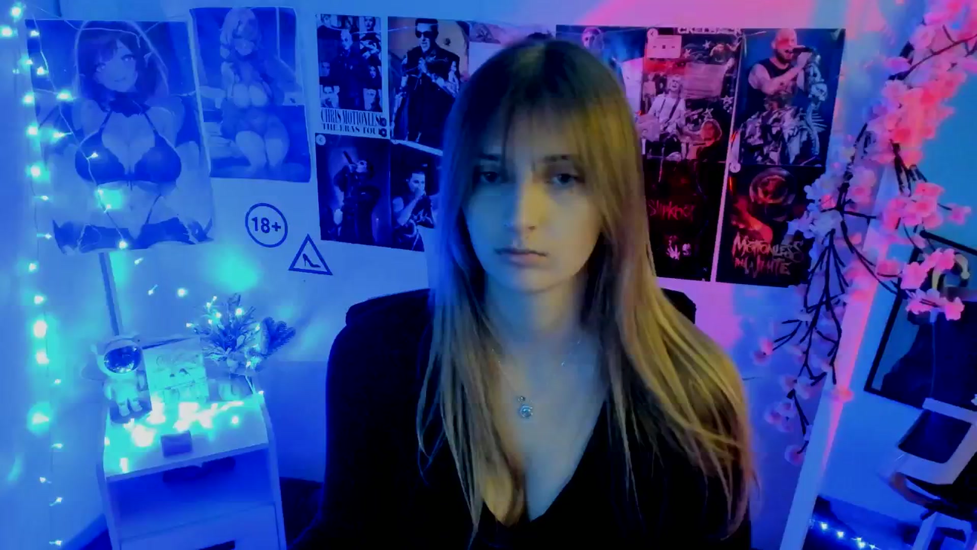 Gallery image thumbnail from Lisa_Star_'s myfreecams stream on, 11/19/2025, 13:53 image 12 of 20
