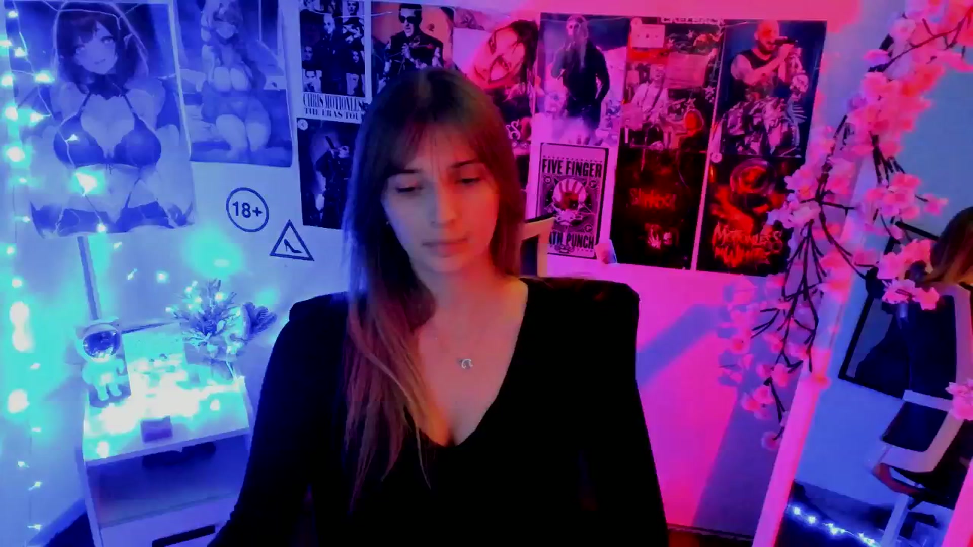 Gallery image thumbnail from Lisa_Star_'s myfreecams stream on, 11/19/2025, 15:56 image 2 of 20