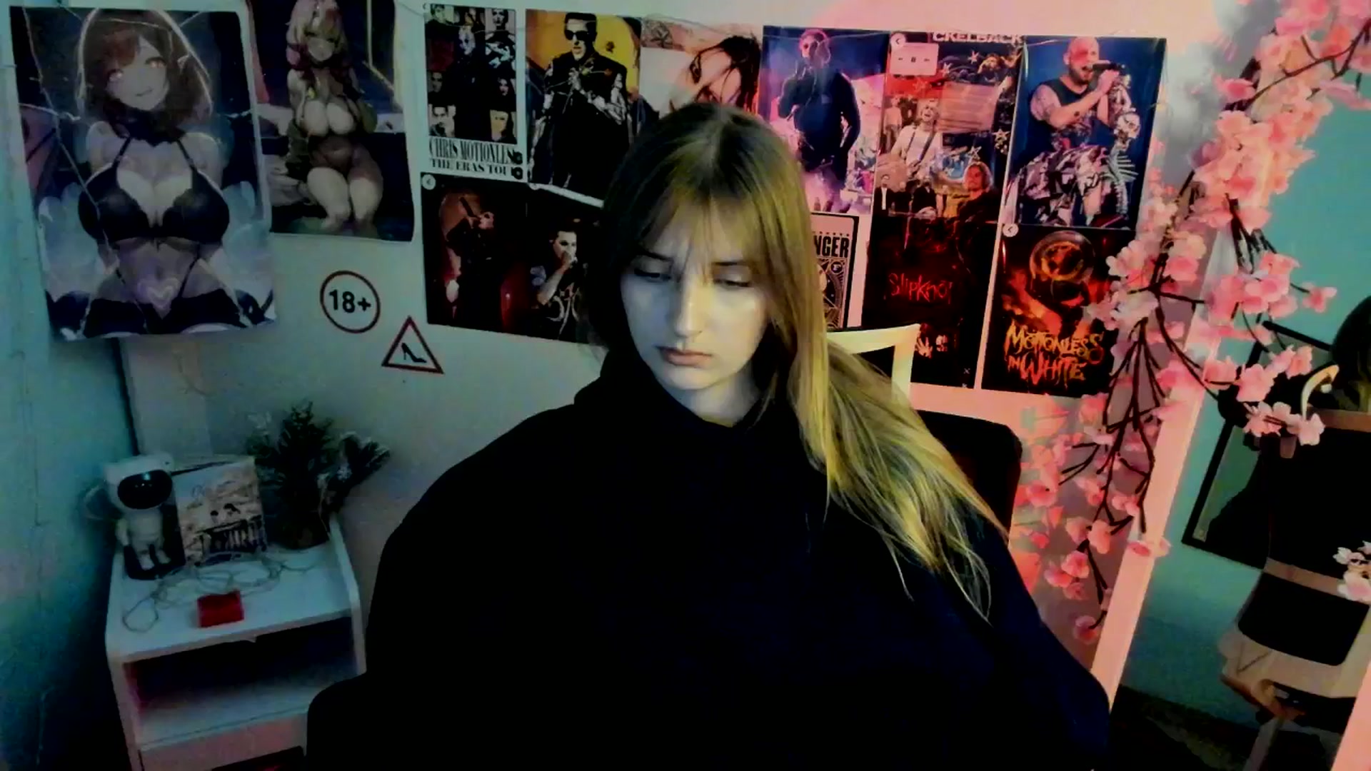 Gallery image thumbnail from Lisa_Star_'s myfreecams stream on, 11/20/2025, 09:40 image 13 of 20