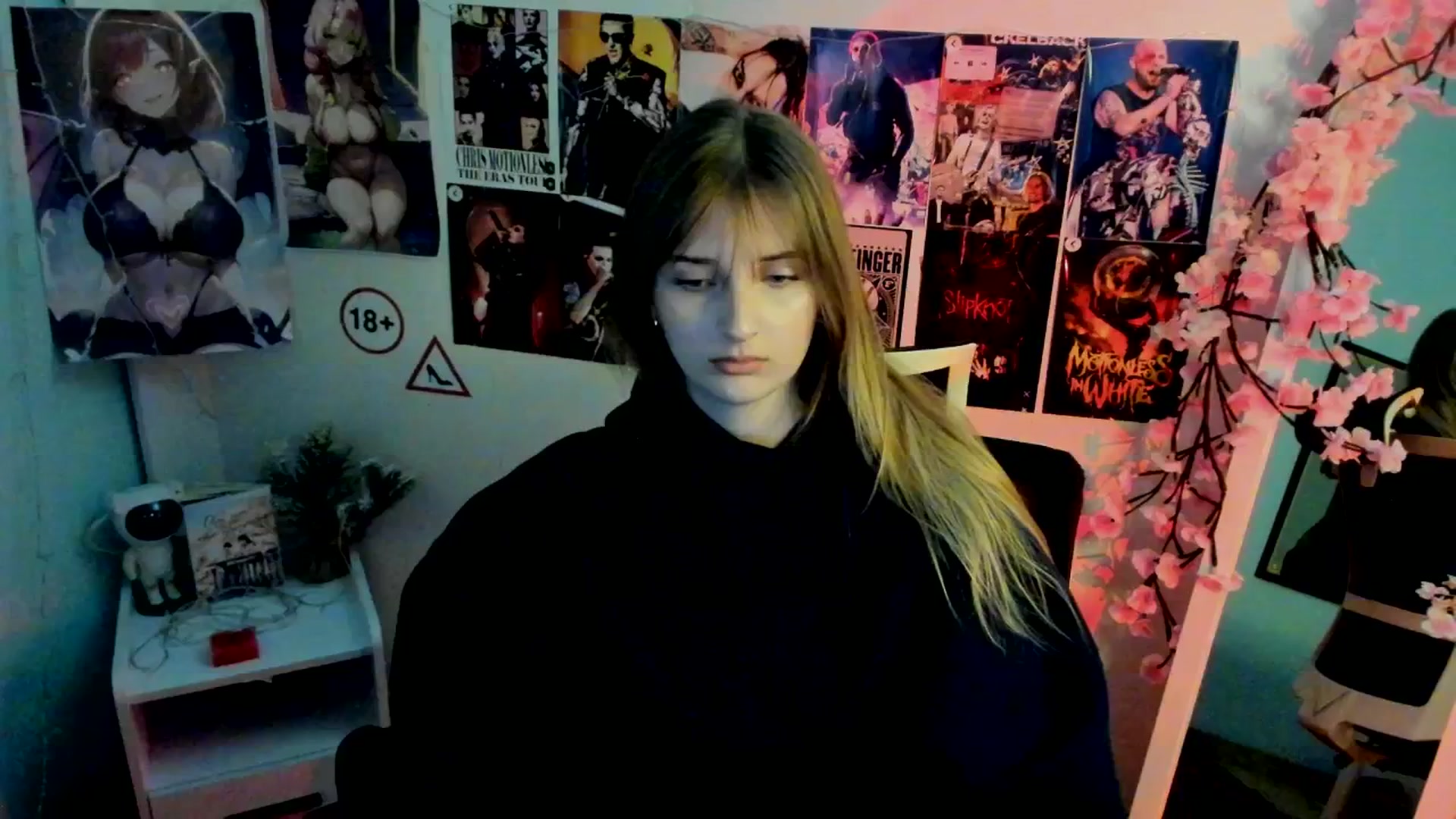 Gallery image thumbnail from Lisa_Star_'s myfreecams stream on, 11/20/2025, 09:40 image 12 of 20