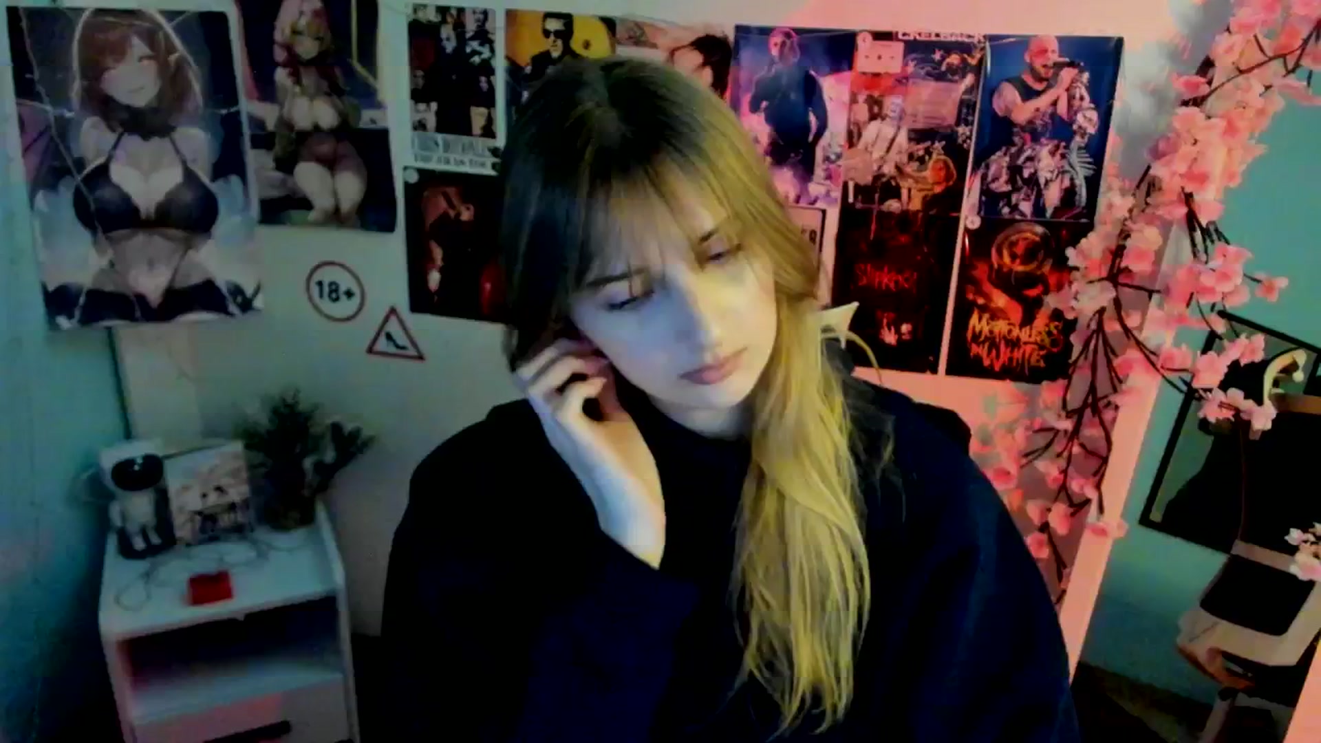 Gallery image thumbnail from Lisa_Star_'s myfreecams stream on, 11/20/2025, 09:40 image 11 of 20