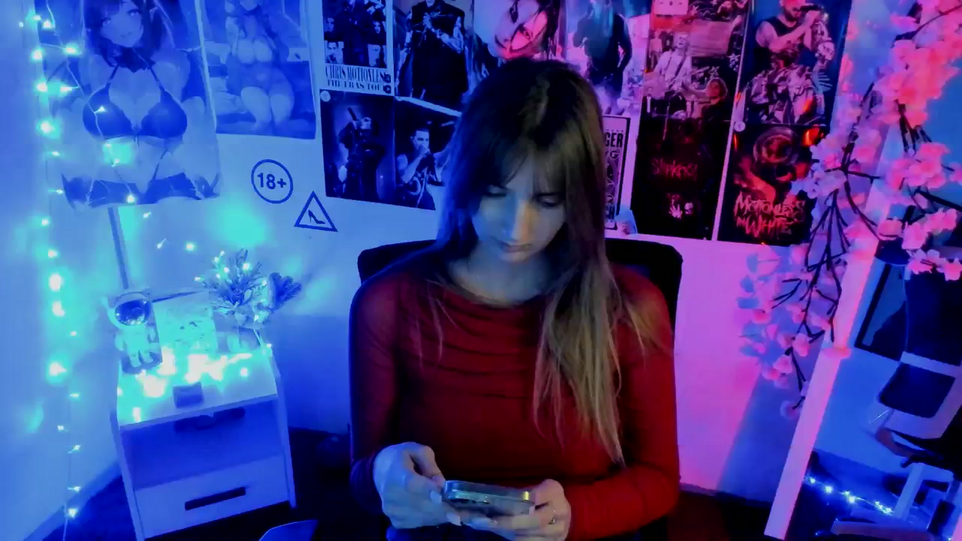 Gallery image thumbnail from Lisa_Star_'s myfreecams stream on, 11/22/2025, 17:28 image 16 of 20