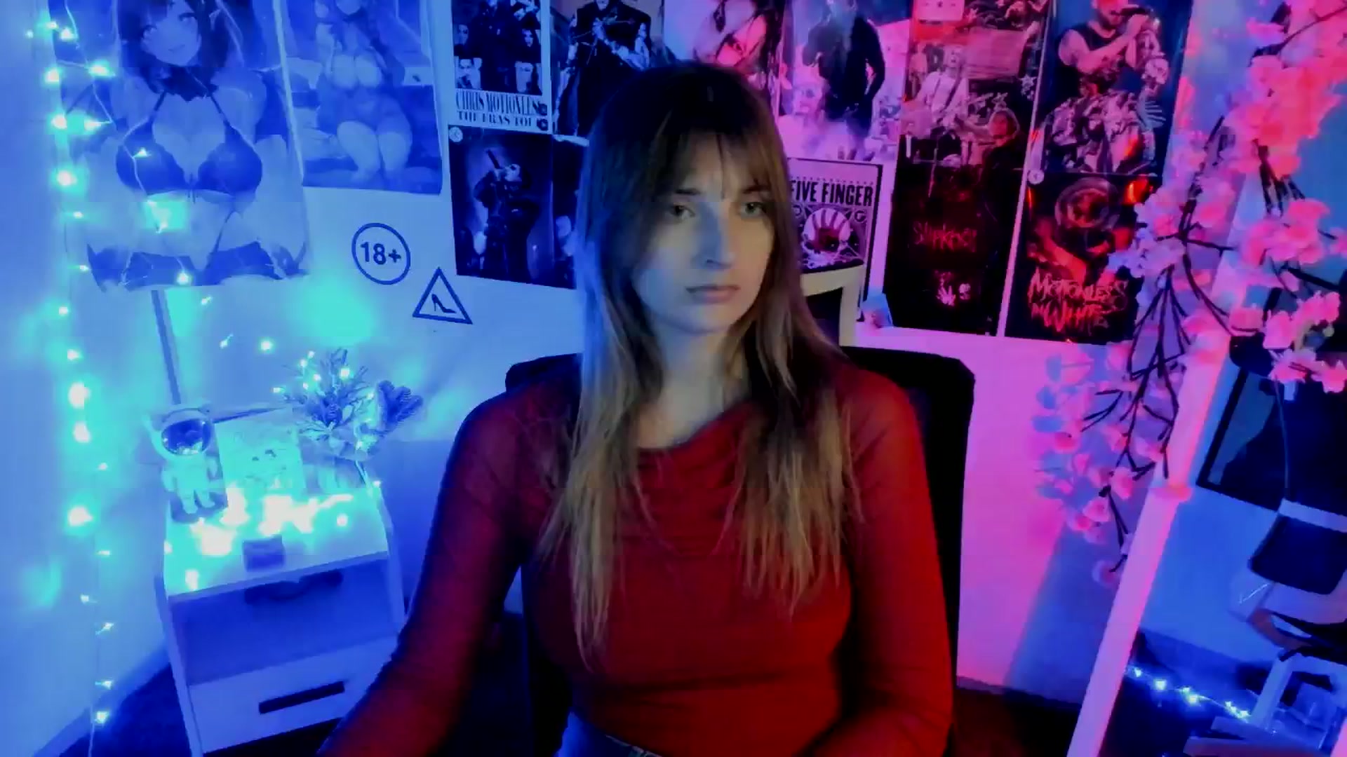 Gallery image thumbnail from Lisa_Star_'s myfreecams stream on, 11/22/2025, 17:28 image 1 of 20