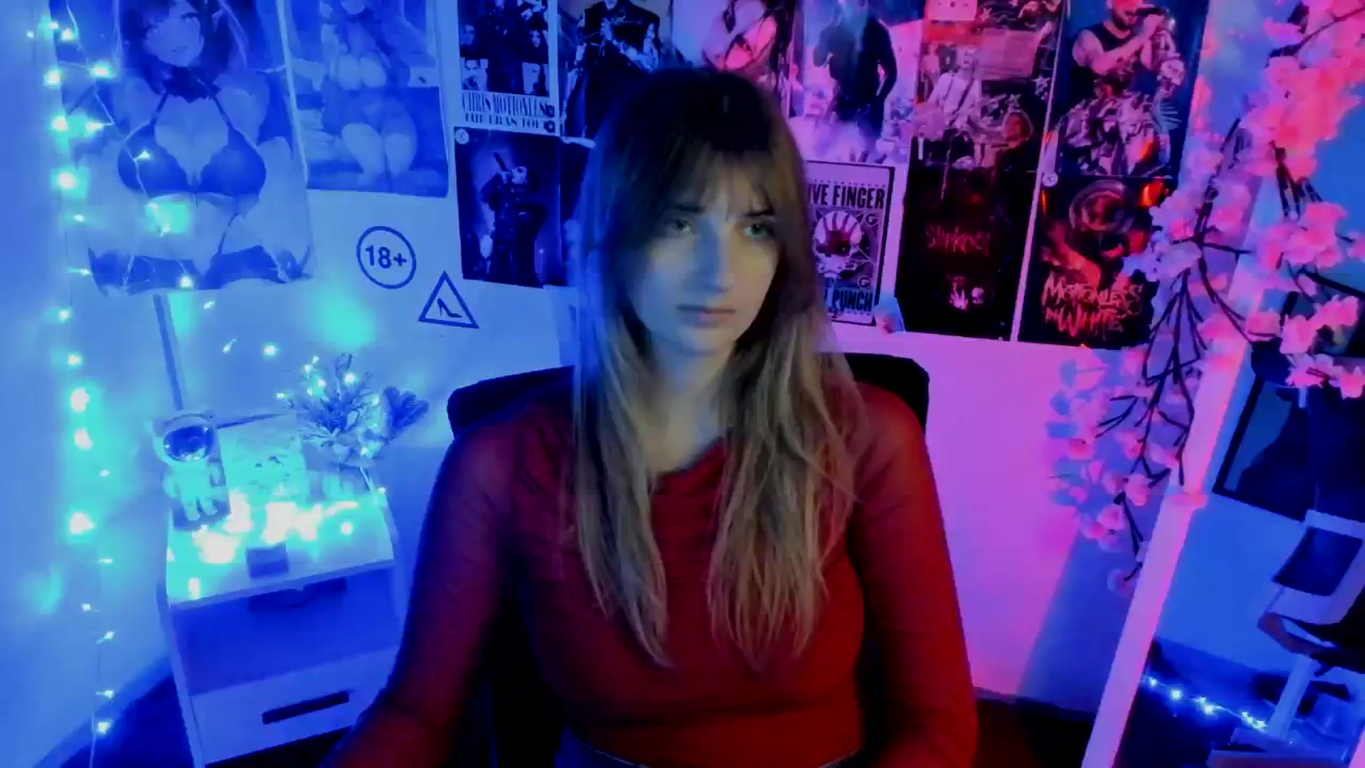 Gallery image thumbnail from Lisa_Star_'s myfreecams stream on, 11/22/2025, 17:28 image 3 of 20