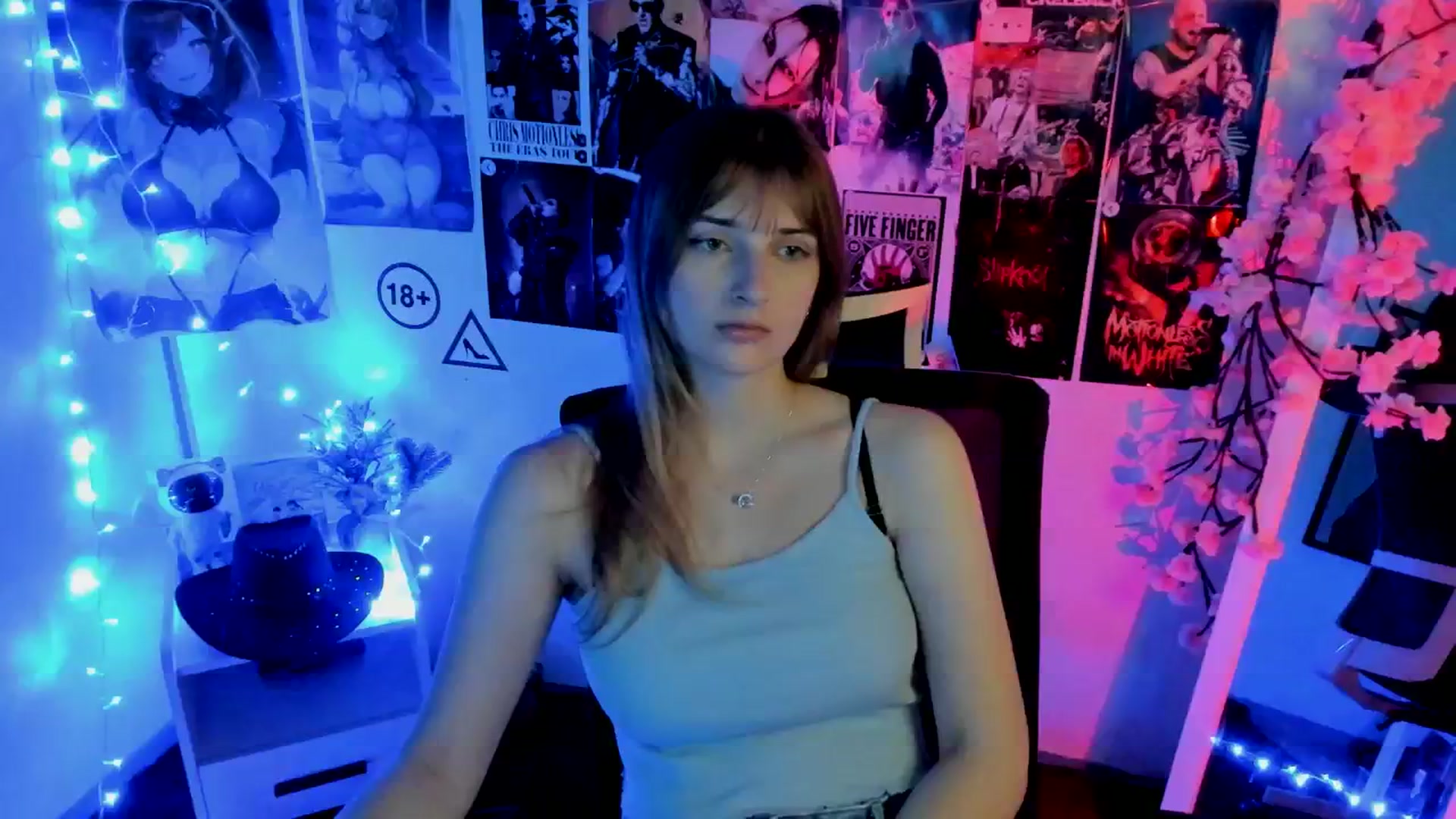 Gallery image thumbnail from Lisa_Star_'s myfreecams stream on, 11/23/2025, 14:37 image 6 of 20