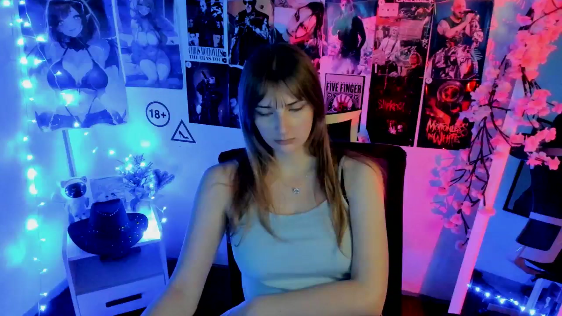 Gallery image thumbnail from Lisa_Star_'s myfreecams stream on, 11/23/2025, 14:37 image 4 of 20