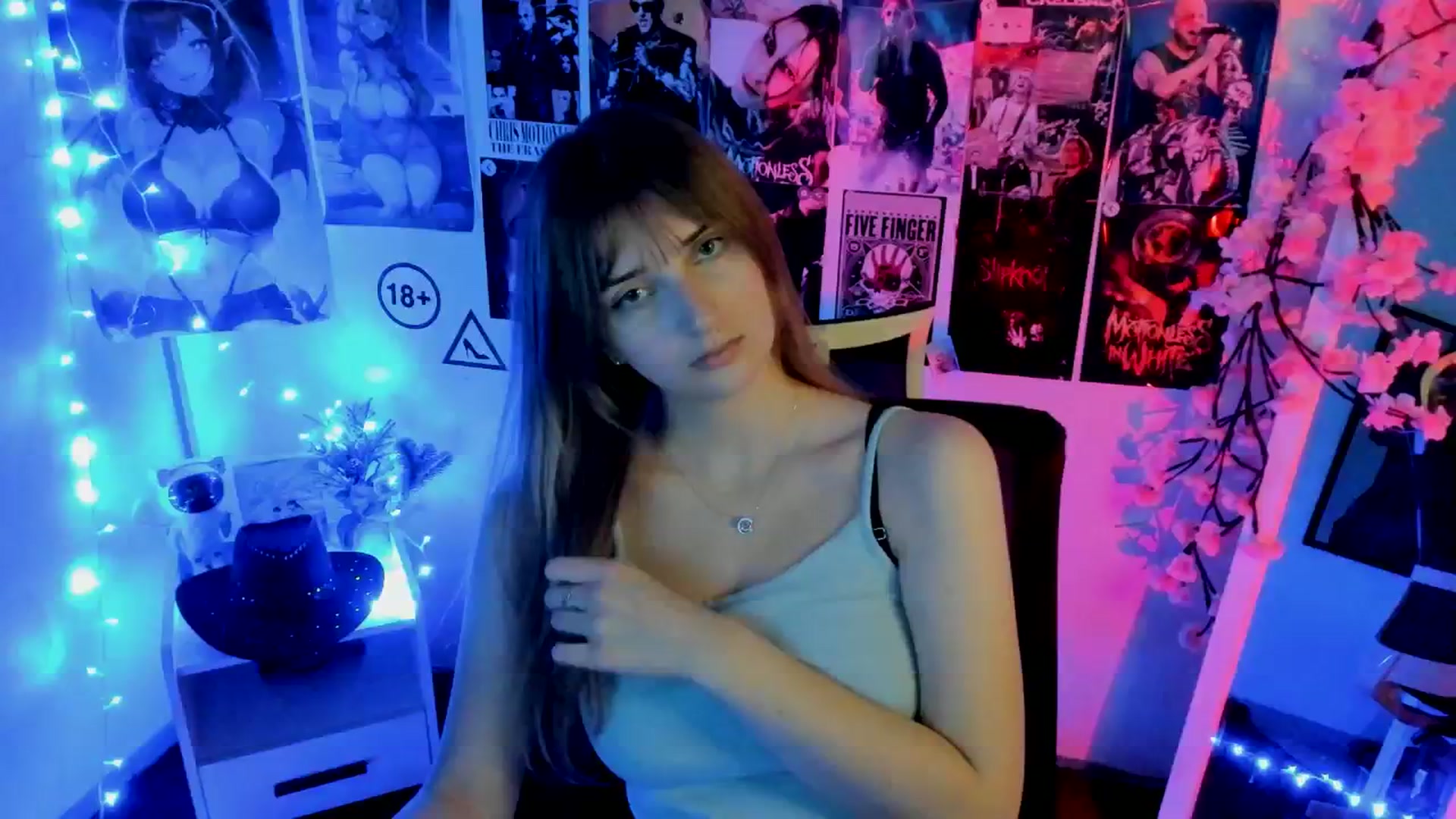 Gallery image thumbnail from Lisa_Star_'s myfreecams stream on, 11/23/2025, 14:37 image 20 of 20