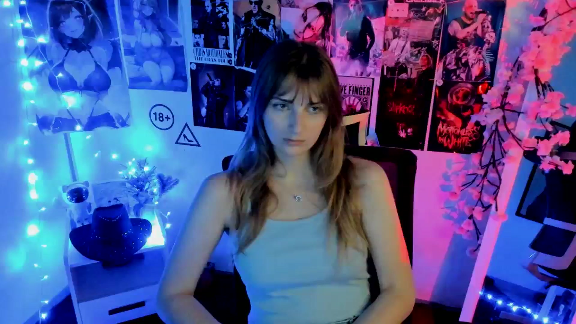 Gallery image thumbnail from Lisa_Star_'s myfreecams stream on, 11/23/2025, 14:37 image 1 of 20