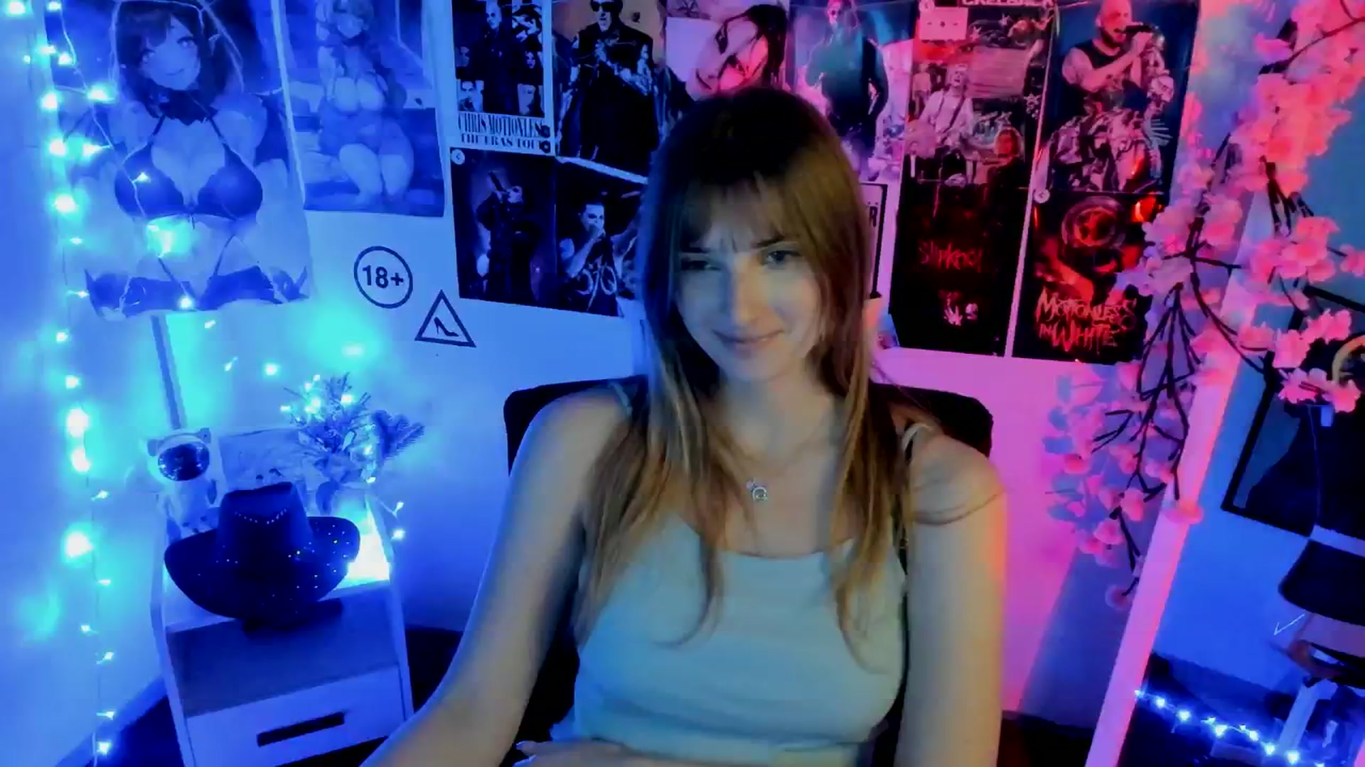 Gallery image thumbnail from Lisa_Star_'s myfreecams stream on, 11/23/2025, 15:43 image 11 of 20