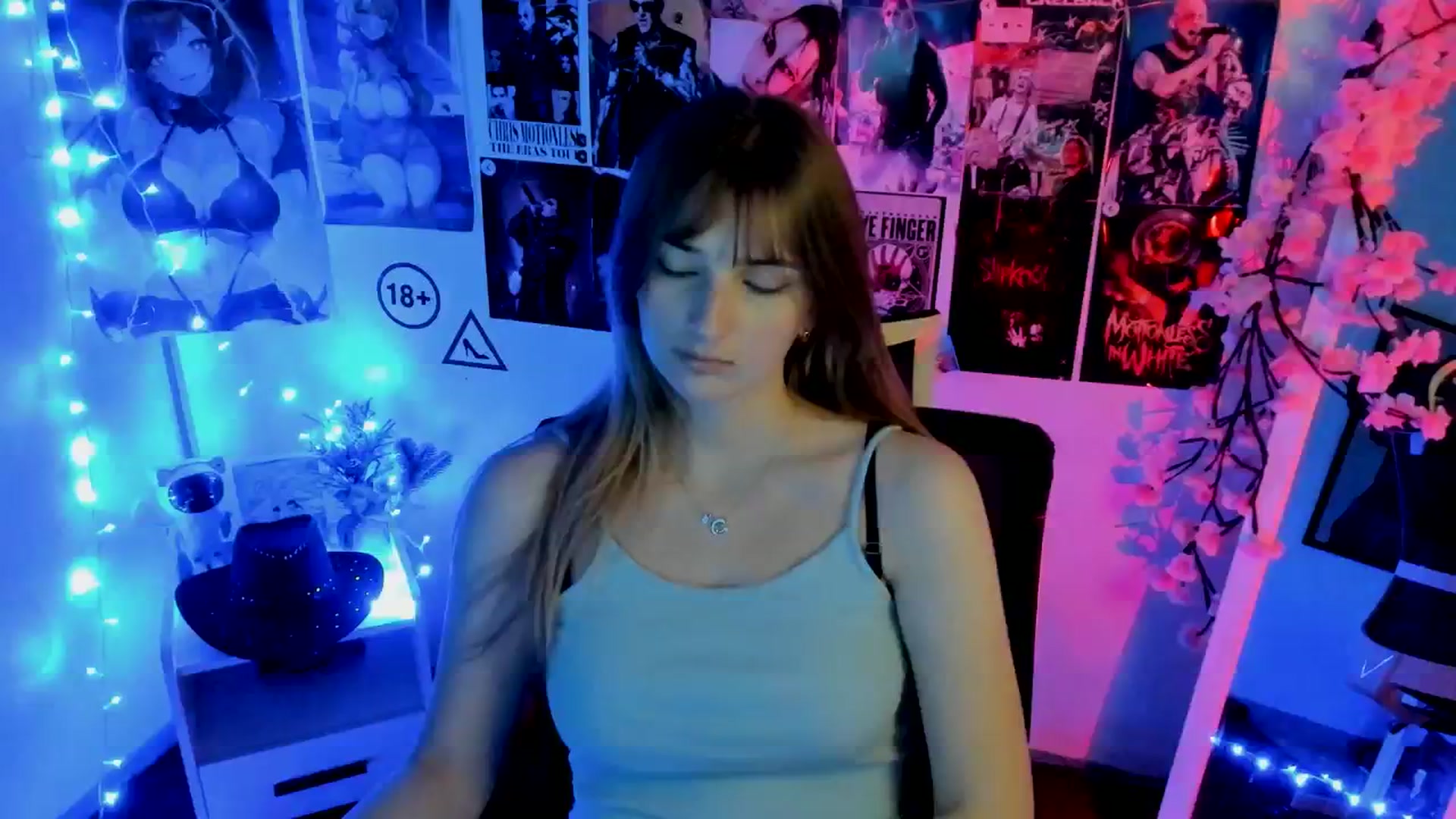 Gallery image thumbnail from Lisa_Star_'s myfreecams stream on, 11/23/2025, 15:43 image 10 of 20