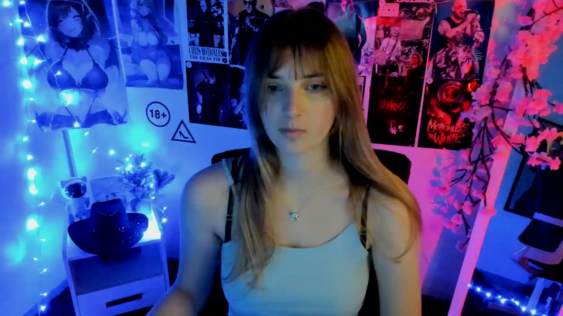 Gallery image thumbnail from Lisa_Star_'s myfreecams stream on, 11/23/2025, 15:43 image 5 of 20
