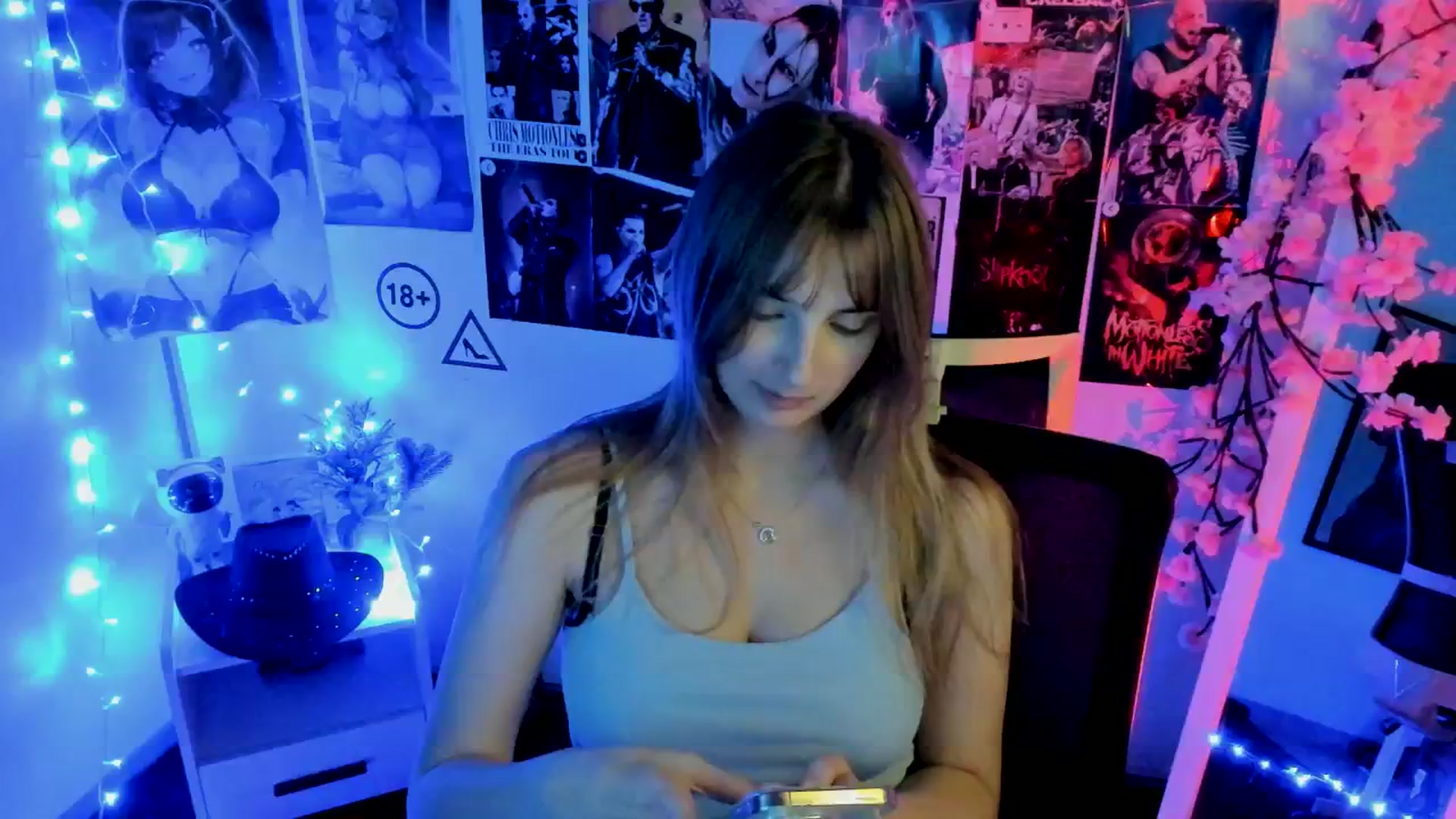 Gallery image thumbnail from Lisa_Star_'s myfreecams stream on, 11/23/2025, 17:14 image 7 of 20