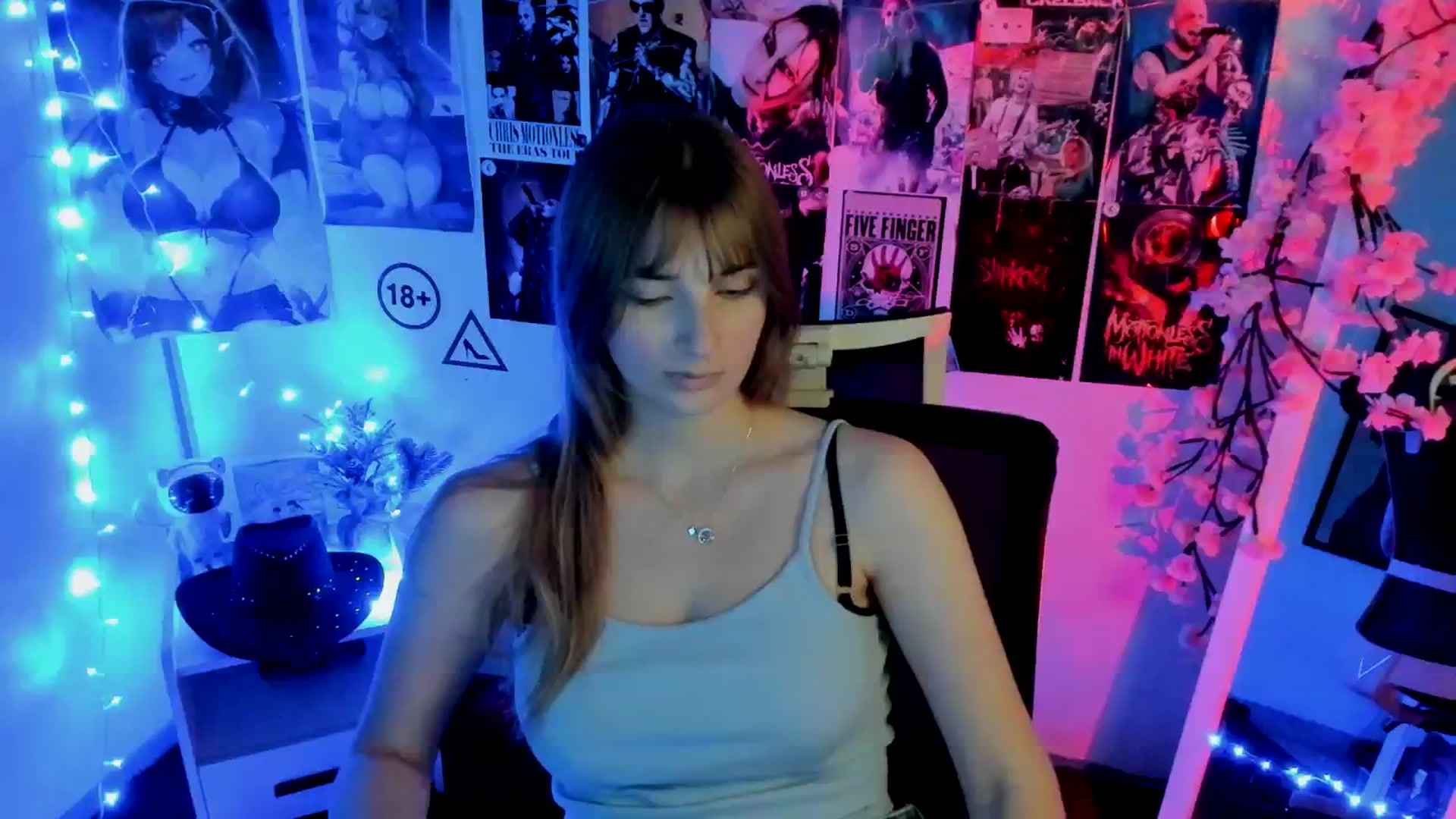 Gallery image thumbnail from Lisa_Star_'s myfreecams stream on, 11/23/2025, 17:14 image 19 of 20