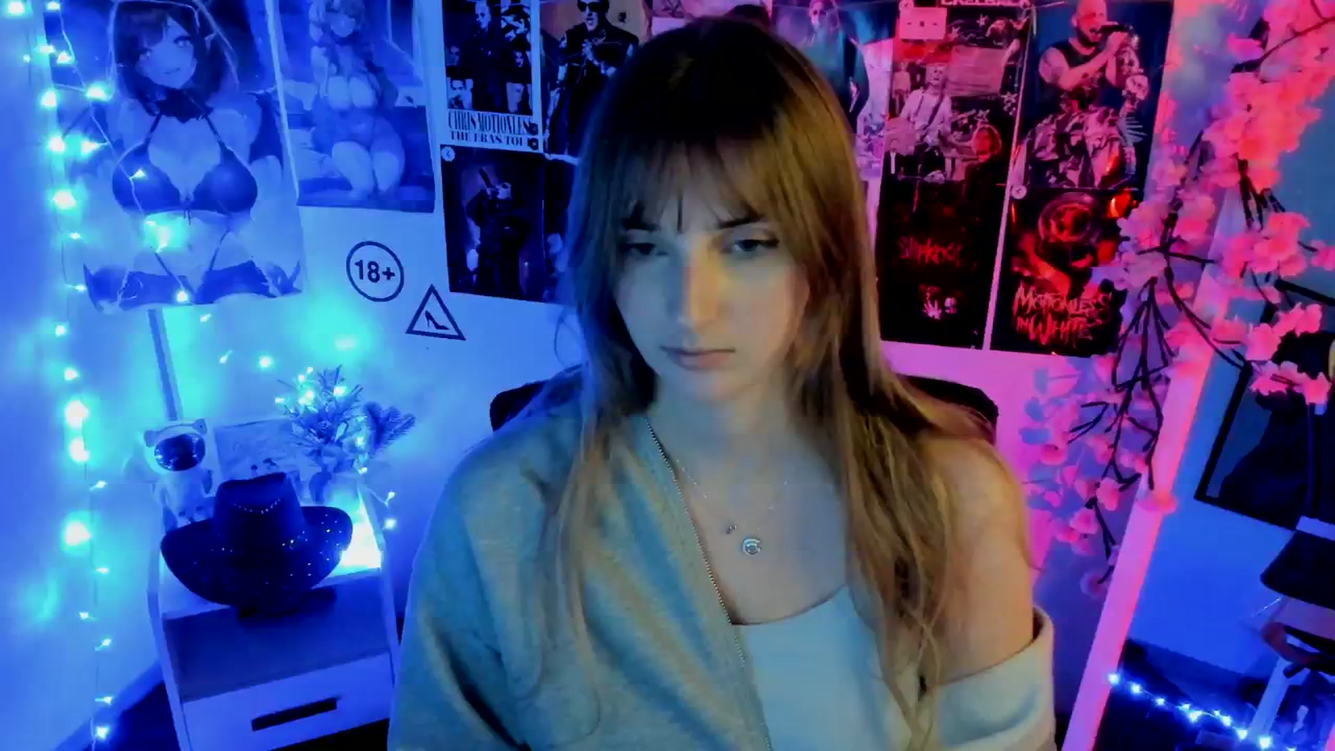 Gallery image thumbnail from Lisa_Star_'s myfreecams stream on, 11/23/2025, 17:44 image 14 of 20