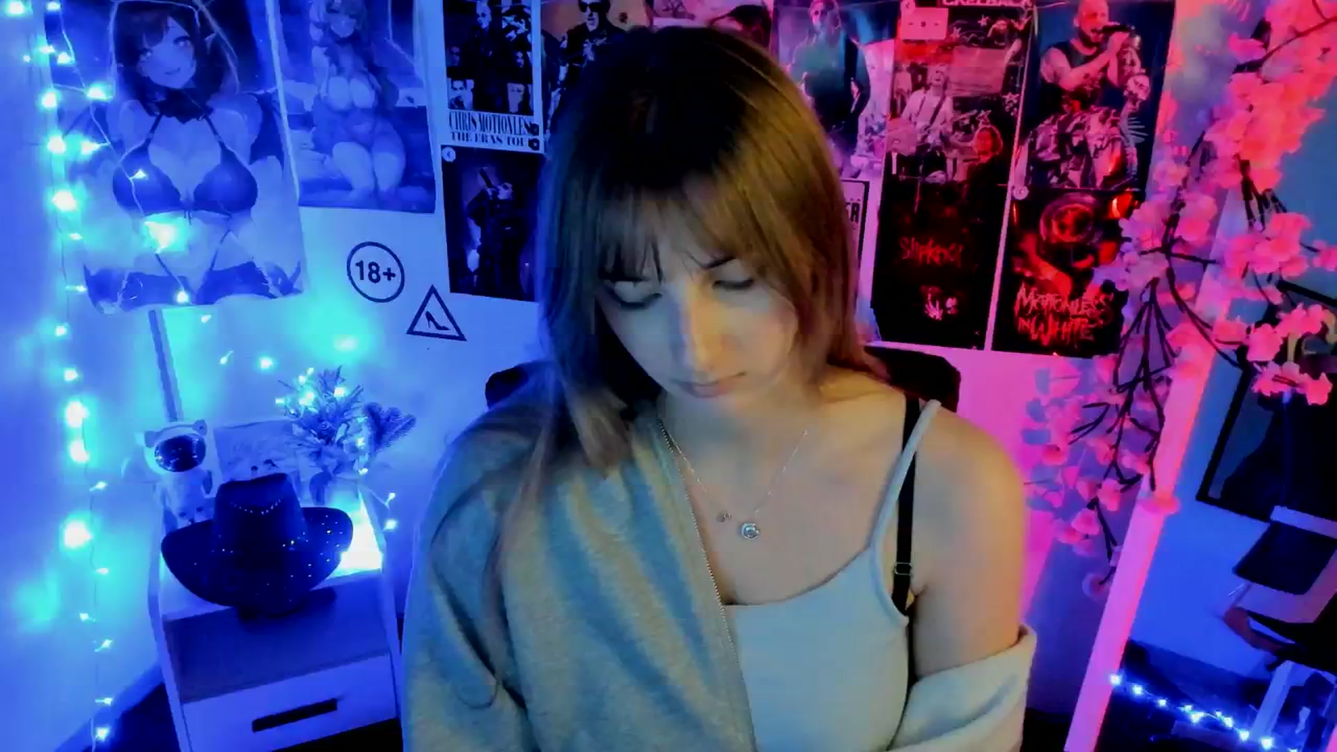 Gallery image thumbnail from Lisa_Star_'s myfreecams stream on, 11/23/2025, 17:44 image 16 of 20