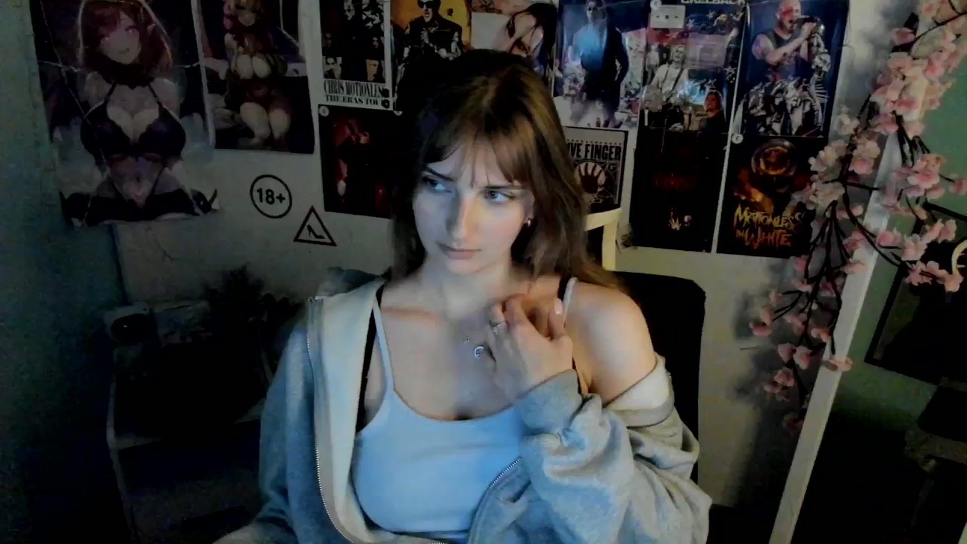 Gallery image thumbnail from Lisa_Star_'s myfreecams stream on, 11/23/2025, 18:47 image 10 of 20