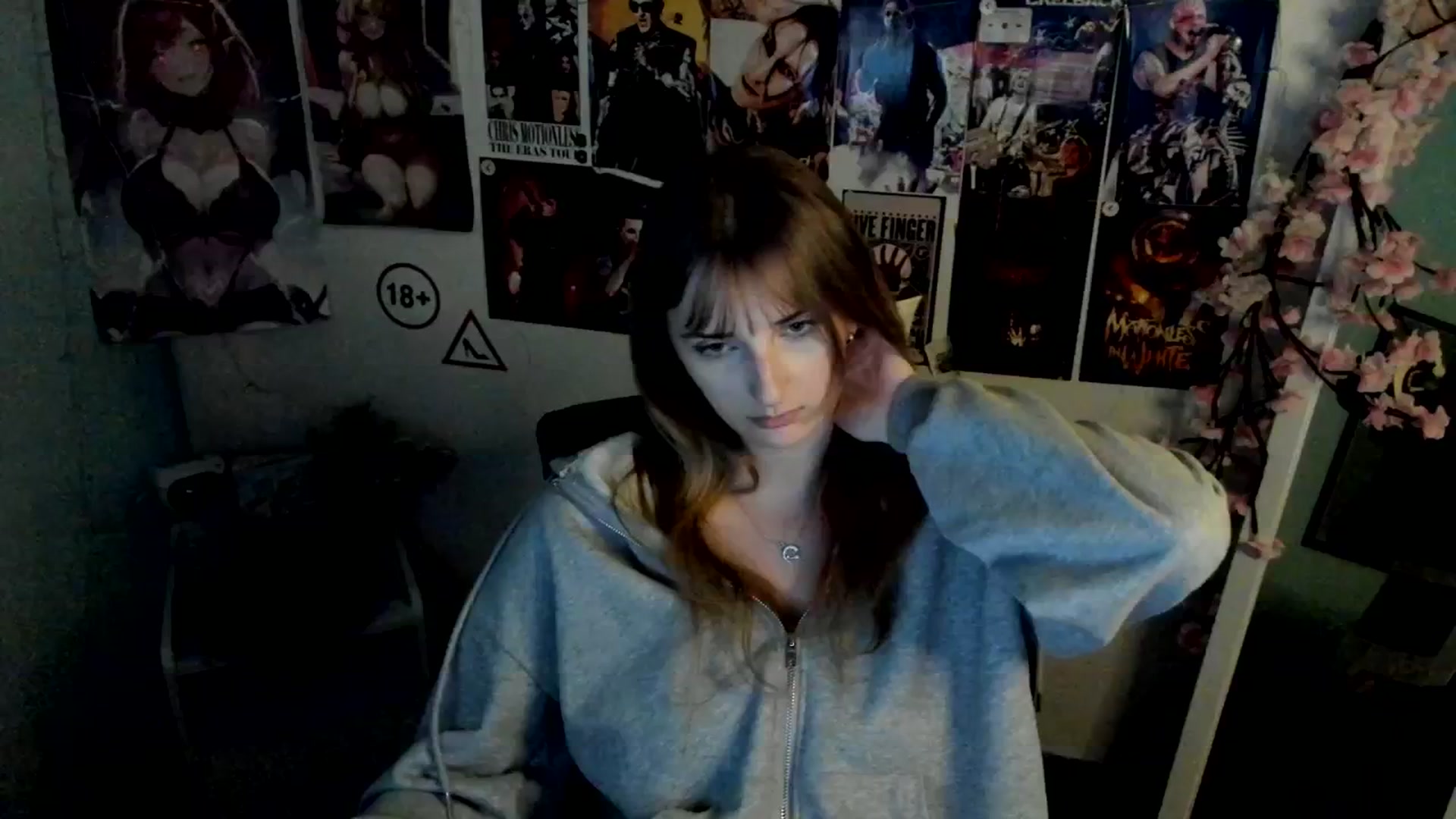 Gallery image thumbnail from Lisa_Star_'s myfreecams stream on, 11/23/2025, 18:47 image 5 of 20